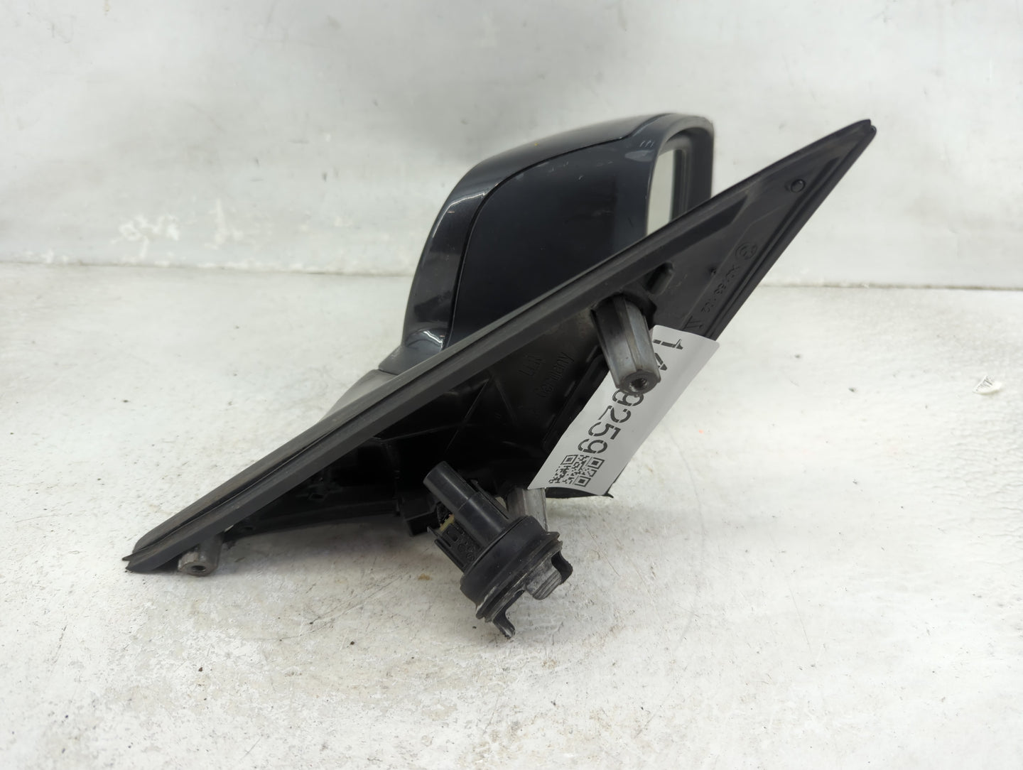 2011-2012 Bmw 535i Passenger Side View Mirror - Right Door Mirror OEM Used - Oemusedautoparts1.com