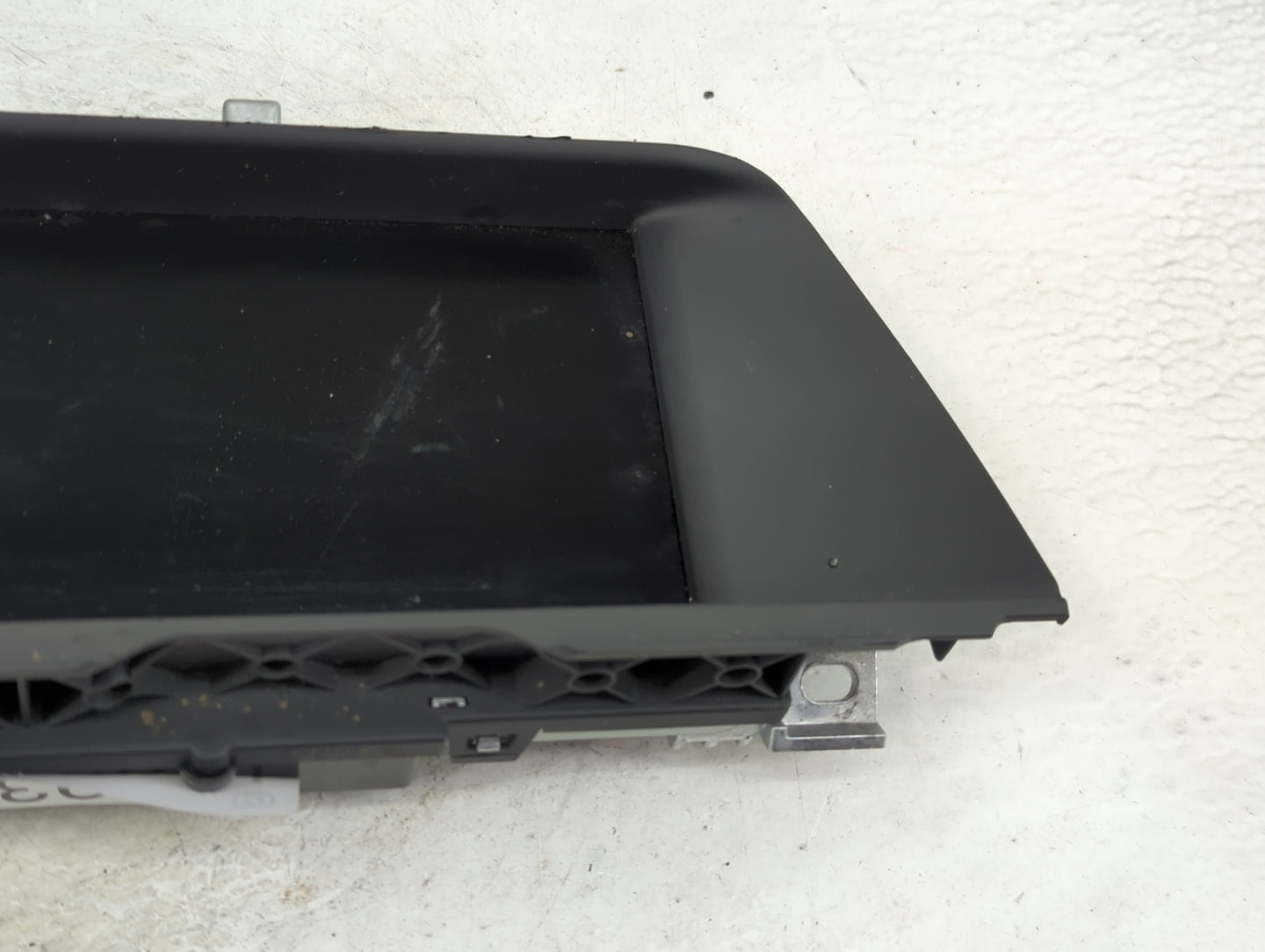 2011-2016 Bmw 535i Information Display Screen 1469359 - Oemusedautoparts1.com