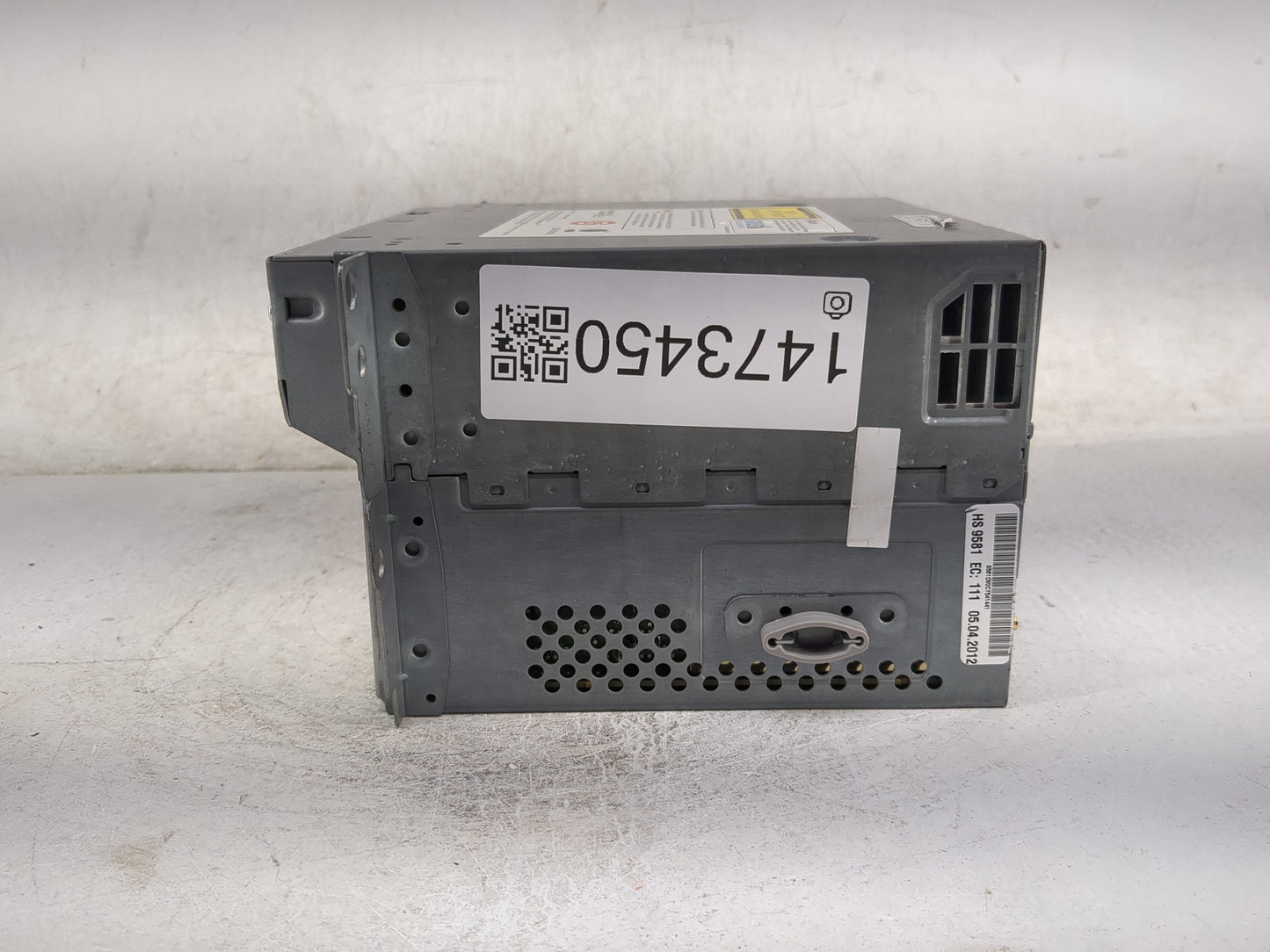 2011-2012 Bmw 535i Radio AM FM Cd Player Receiver Replacement P/N:9289249 HB9581, 9581DV0C7541441 Fits Fits 2010 2011 2012 O