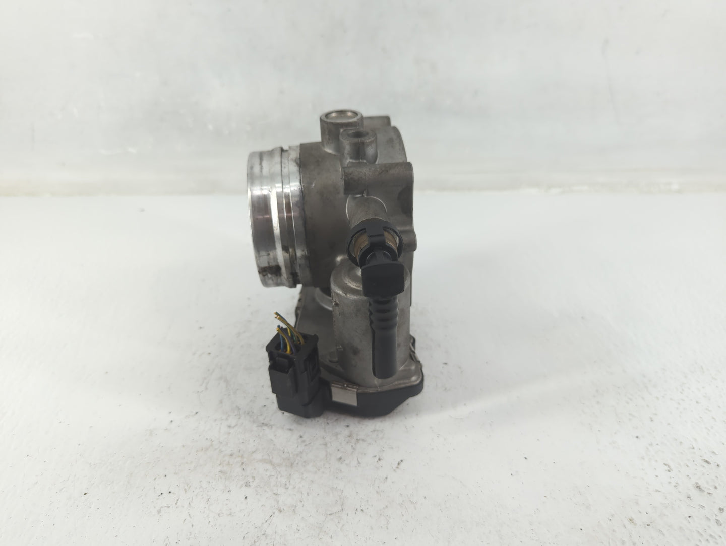 2010-2017 Bmw 535i Throttle Body P/N:A2C53356724 1354 7597871-01 Fits Fits 2010 2011 2012 2013 2014 2015 2016 2017 2018 2019