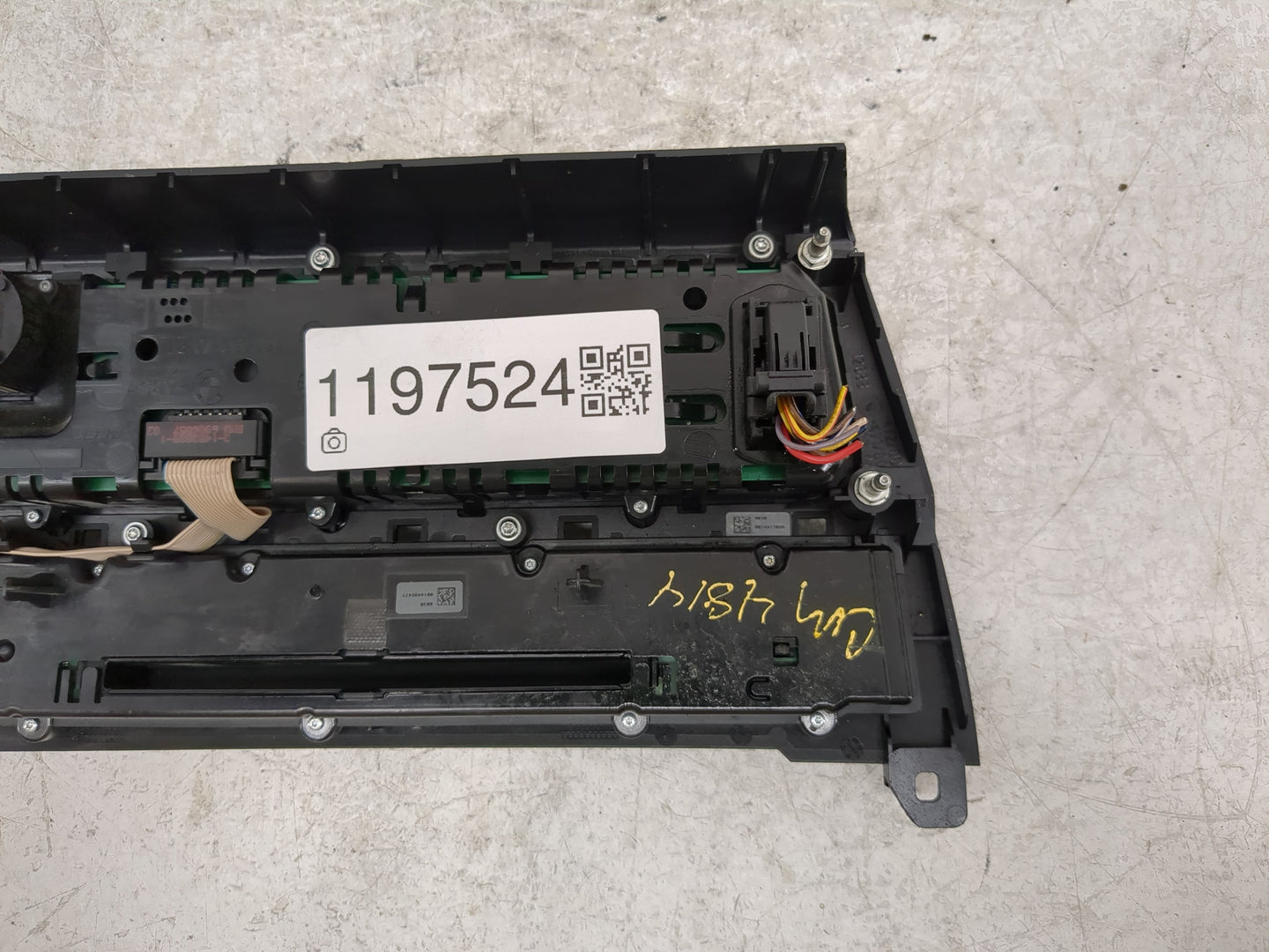 2011-2015 Bmw 550i Climate Control Module Temperature AC/Heater Replacement Fits Fits 2011 2012 2013 2014 2015 2016 OEM Used