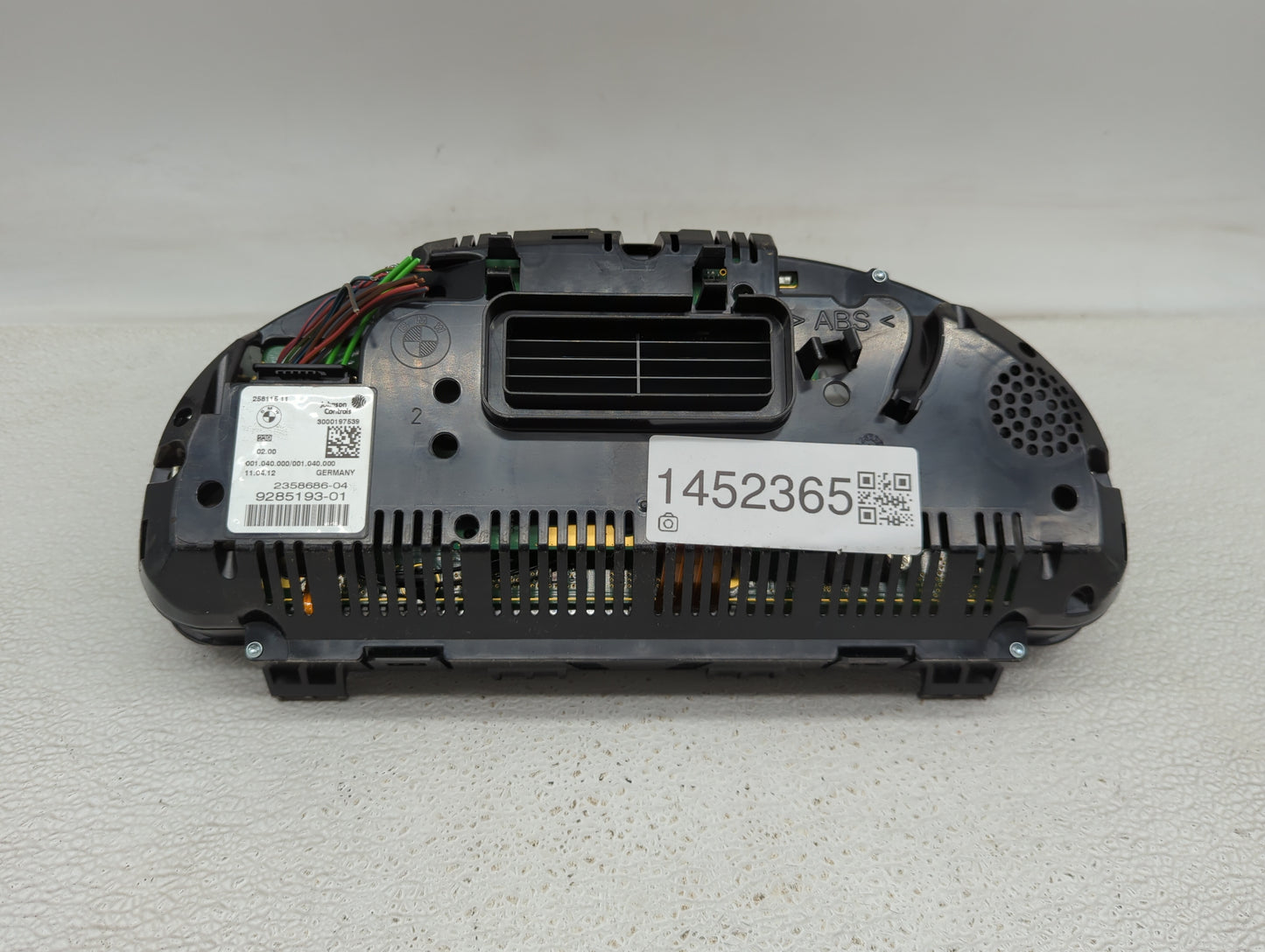2012-2013 Bmw 550i Instrument Cluster Speedometer Gauges P/N:9285193-01 2358686-04, 3000197539, 25811511 Fits Fits 2011 2012