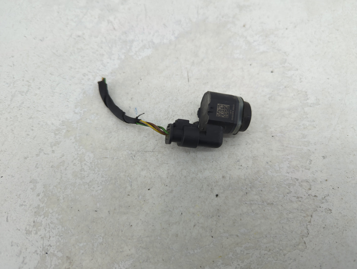 2012 Bmw 550i Front Park Assist Sensor Black 1456219 - Oemusedautoparts1.com