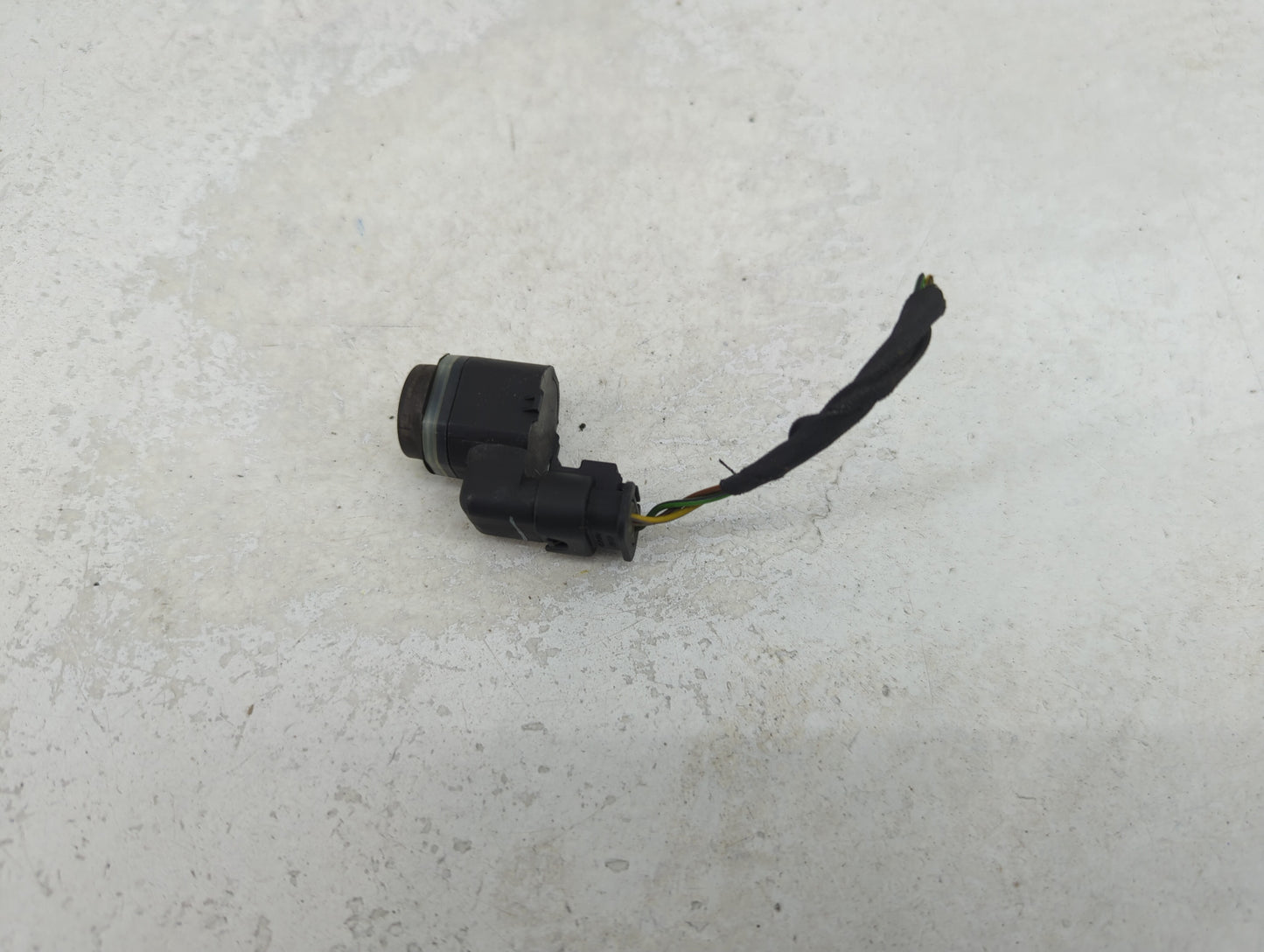2012 Bmw 550i Front Park Assist Sensor Black 1456219 - Oemusedautoparts1.com
