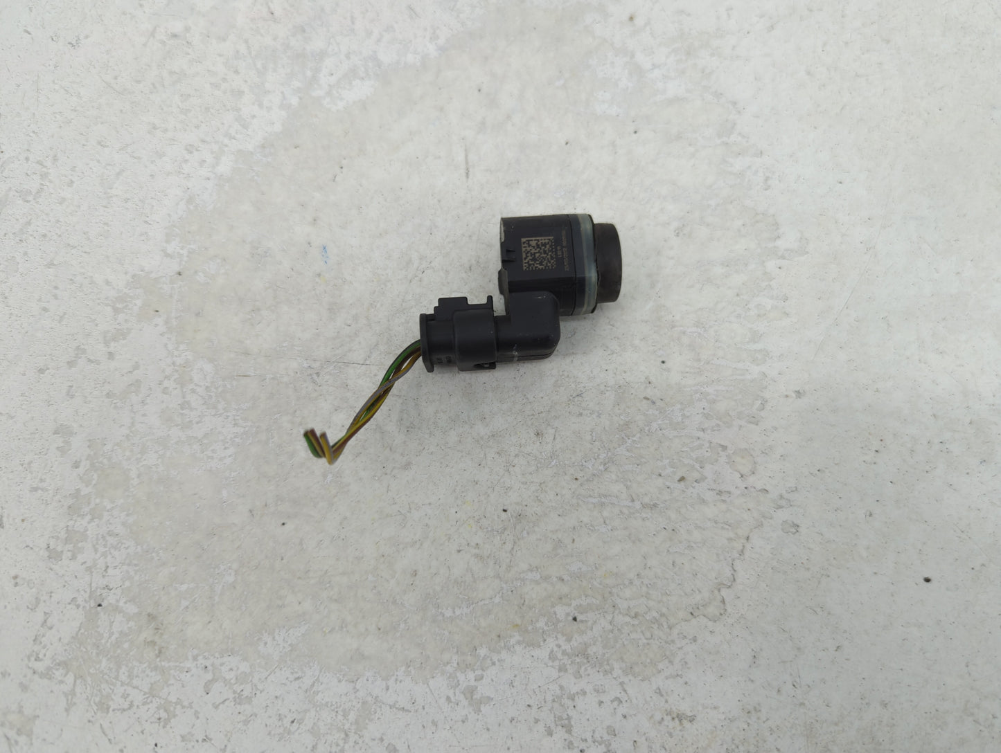 2012 Bmw 550i Front Park Assist Sensor Black - Oemusedautoparts1.com