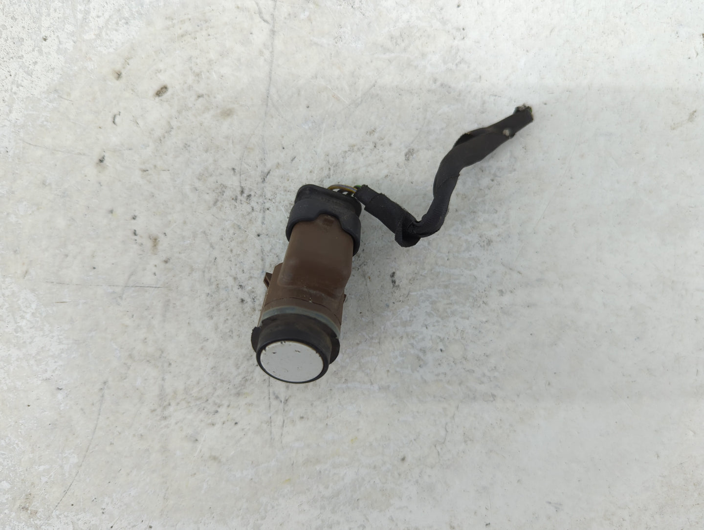 2012 Bmw 550i Front Park Assist Sensor Brown - Oemusedautoparts1.com