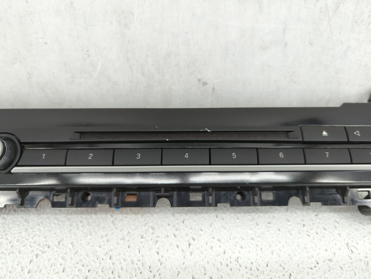 2011-2012 Bmw 550i Radio AM FM Cd Player Receiver Replacement P/N:9263749 9241241, C873768, 65577501, 9241240-01 Fits 2011 2