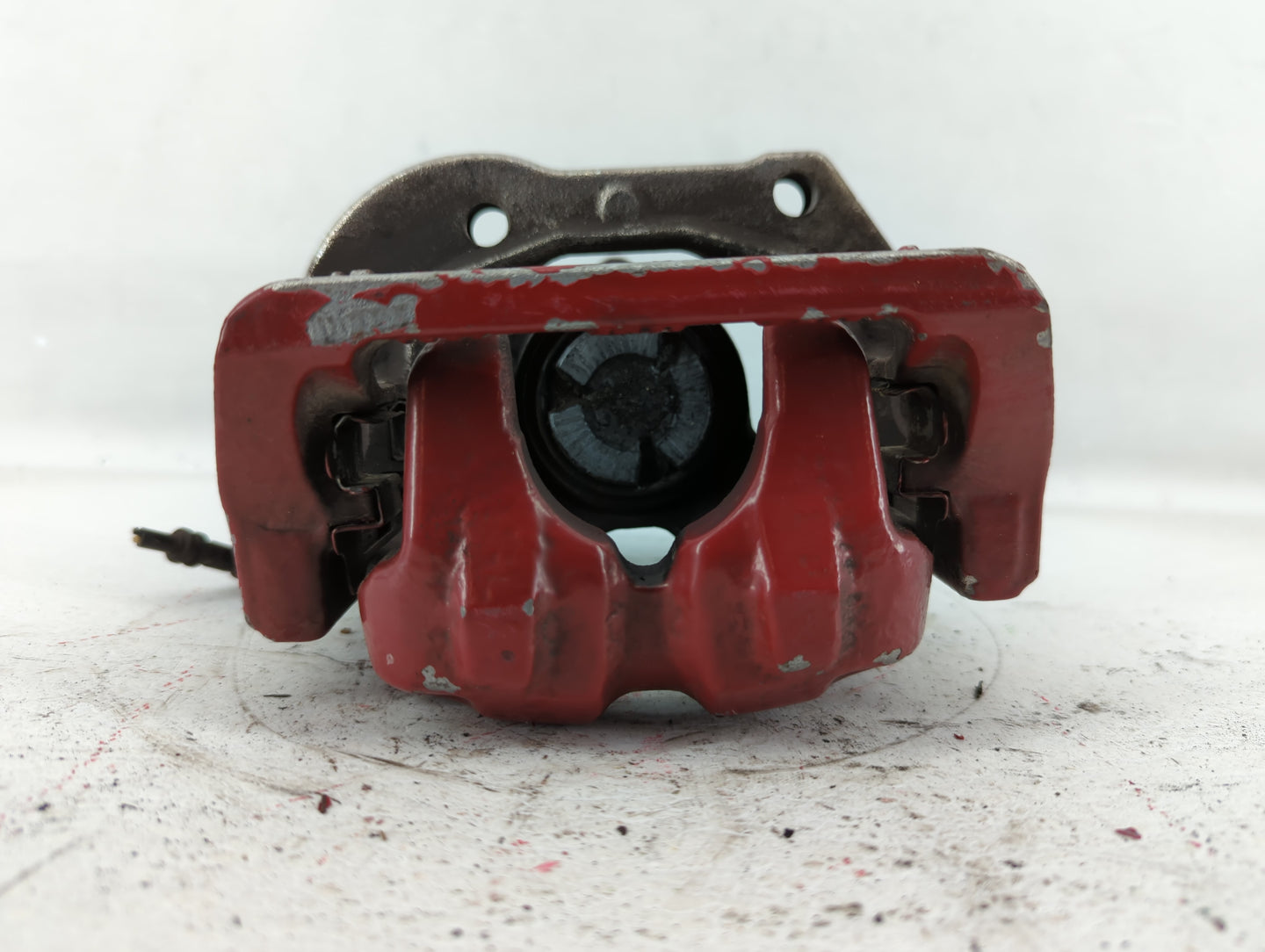 2011-2016 Bmw 550i Front Driver Left Brake Caliper - Oemusedautoparts1.com