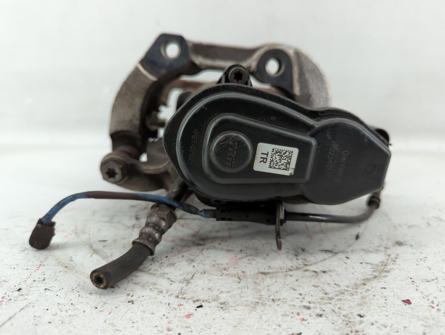 2011-2016 Bmw 550i Front Driver Left Brake Caliper - Oemusedautoparts1.com
