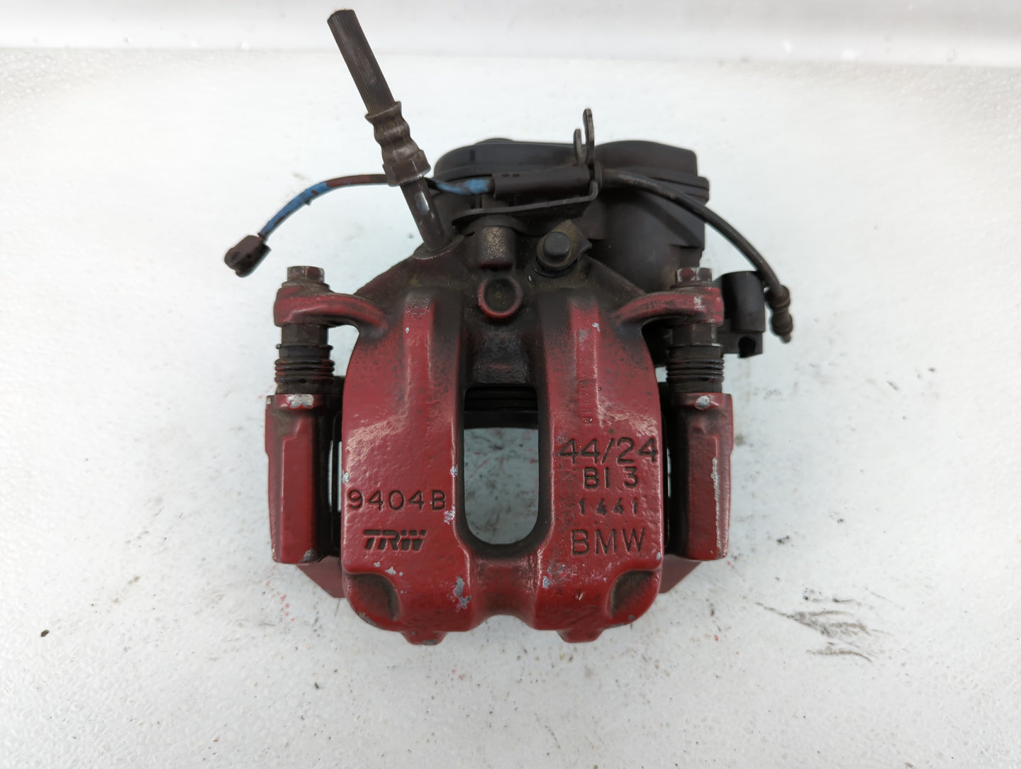 2011-2016 Bmw 550i Front Driver Left Brake Caliper - Oemusedautoparts1.com