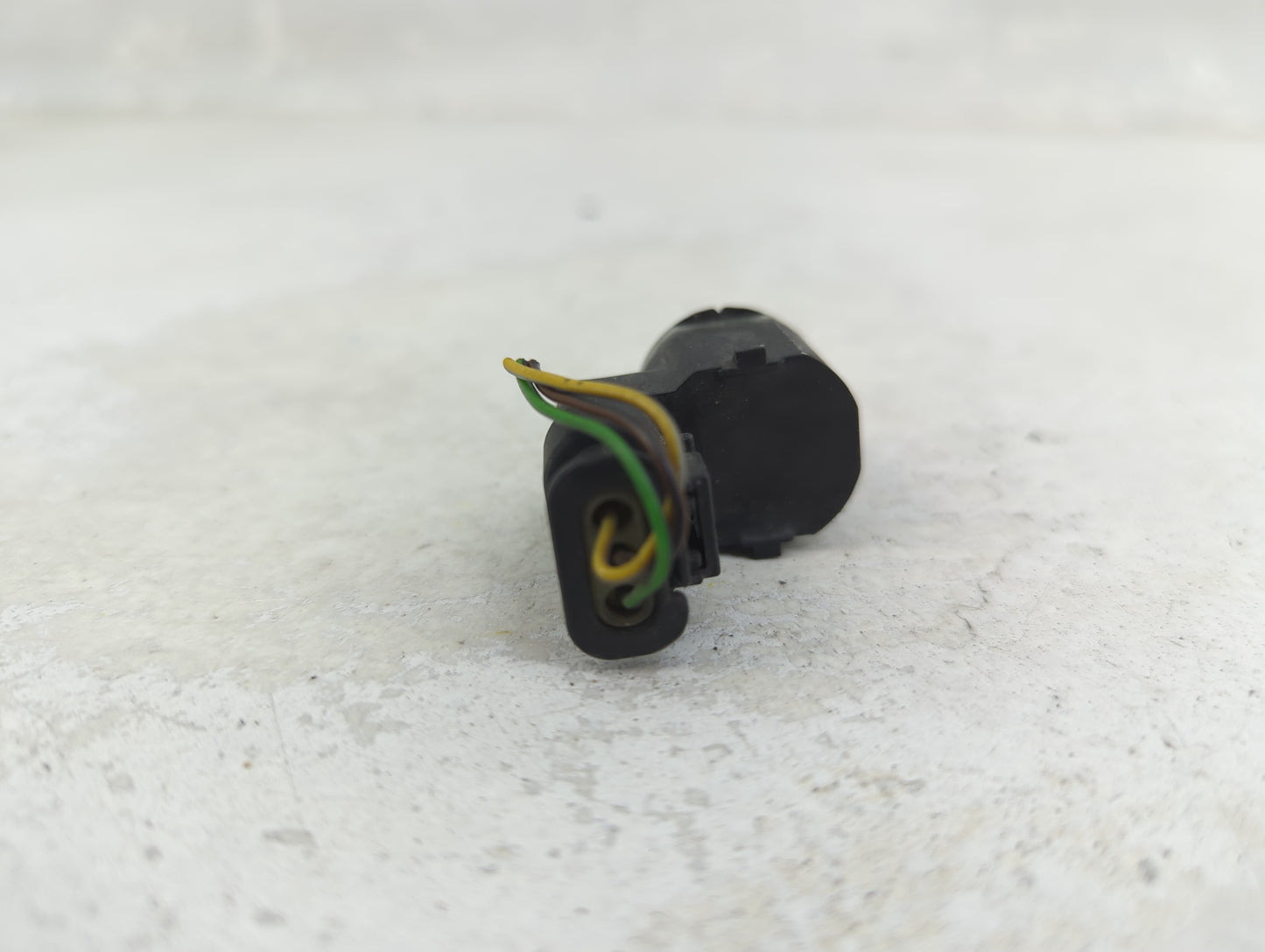 2012 Bmw 650 Front Park Assist Sensor Black - Oemusedautoparts1.com