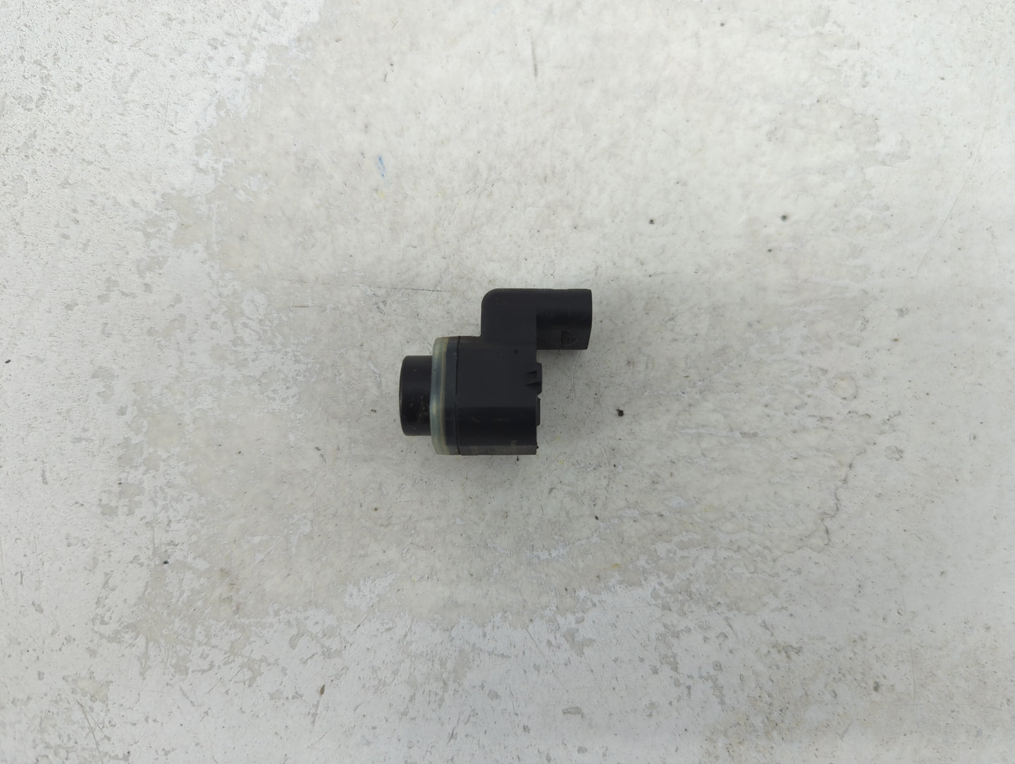 2012 Bmw 650i Front Park Assist Sensor Black 1456297 - Oemusedautoparts1.com