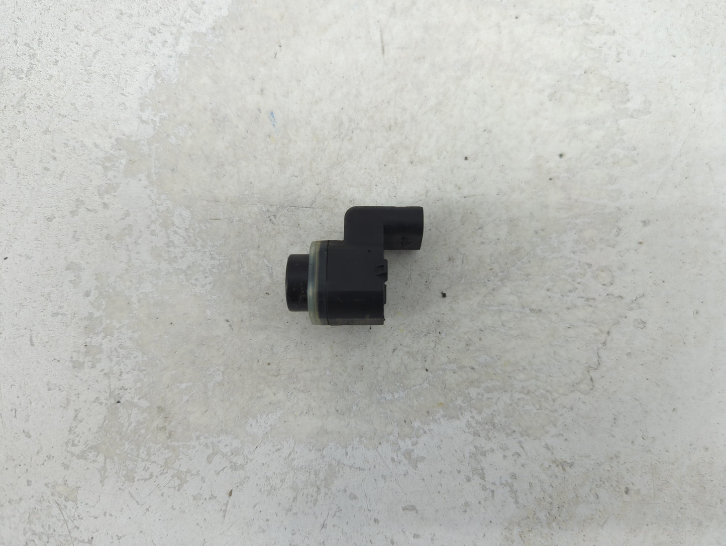 2012 Bmw 650i Front Park Assist Sensor Black 1456297 - Oemusedautoparts1.com