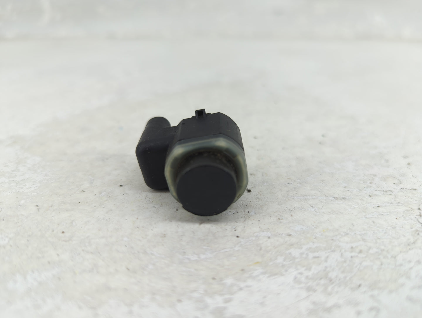 2012 Bmw 650i Front Park Assist Sensor Black 1456297 - Oemusedautoparts1.com