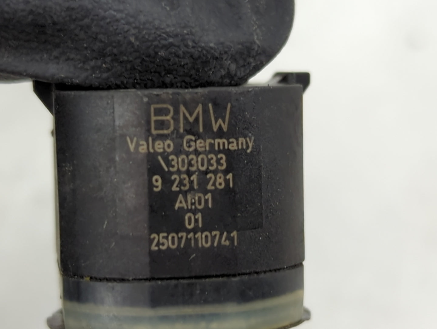 2012 Bmw 650i Front Park Assist Sensor Black 1456341 - Oemusedautoparts1.com