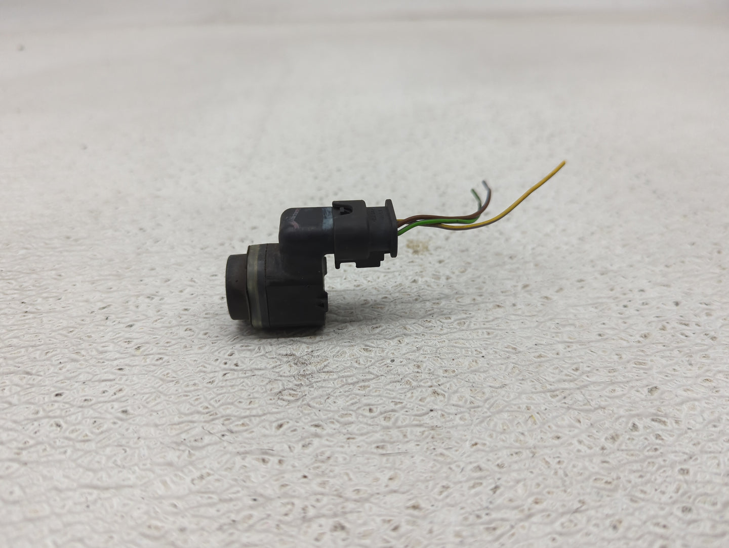 2012 Bmw 650i Front Park Assist Sensor Black - Oemusedautoparts1.com