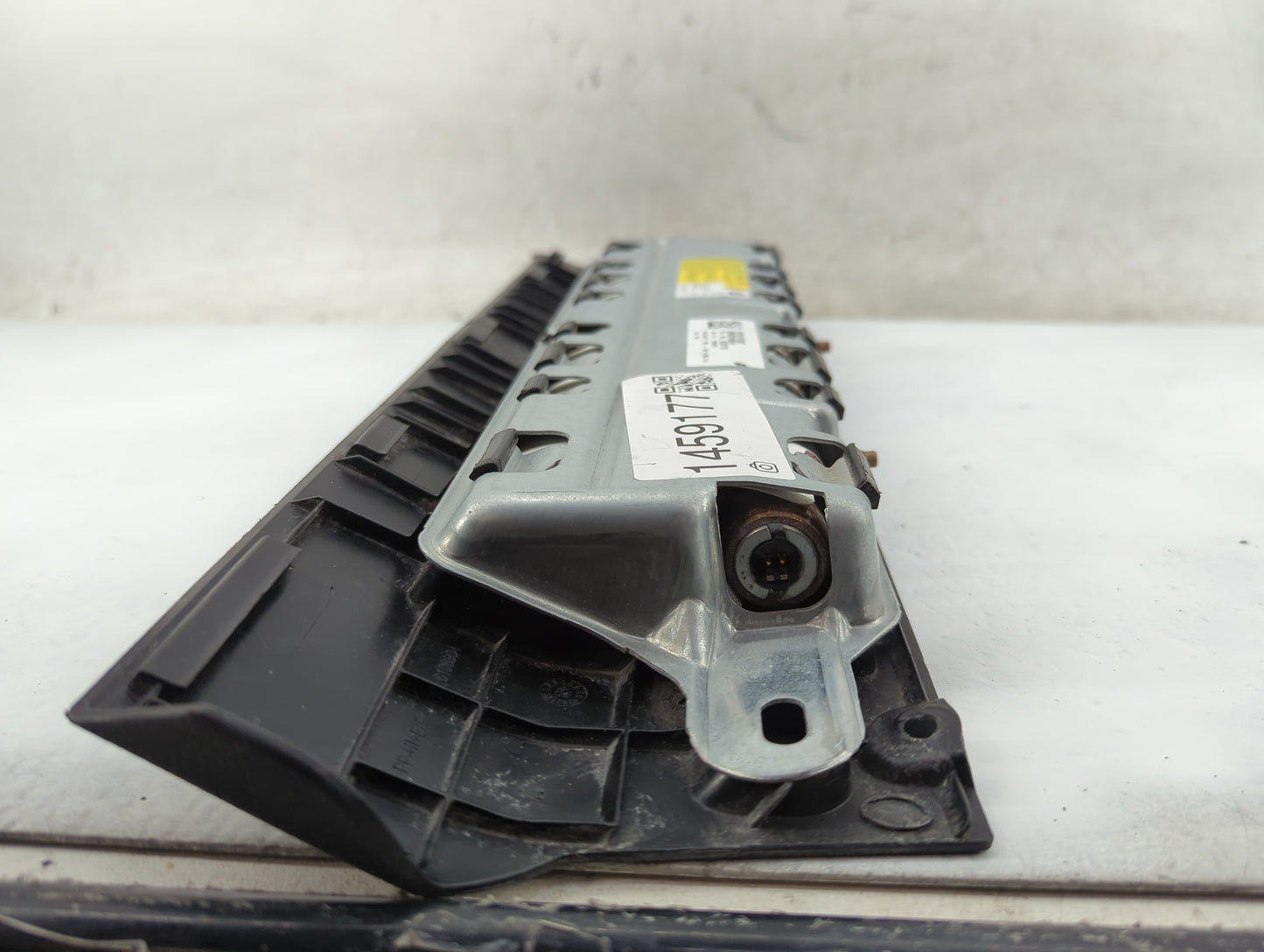 2012-2018 Bmw 650i Air Bag Passenger Right Knee OEM P/N:16B0291A0049 G351170 Fits Fits 2011 2012 2013 2014 2015 2016 2017 20
