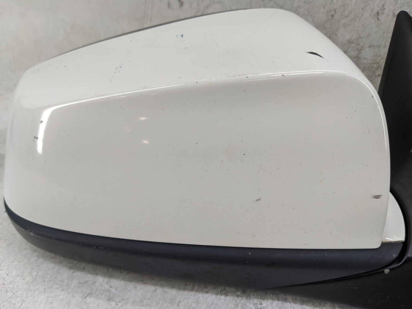2012-2015 Bmw 650i Passenger Side View Mirror - Right Door Mirror OEM Used - Oemusedautoparts1.com