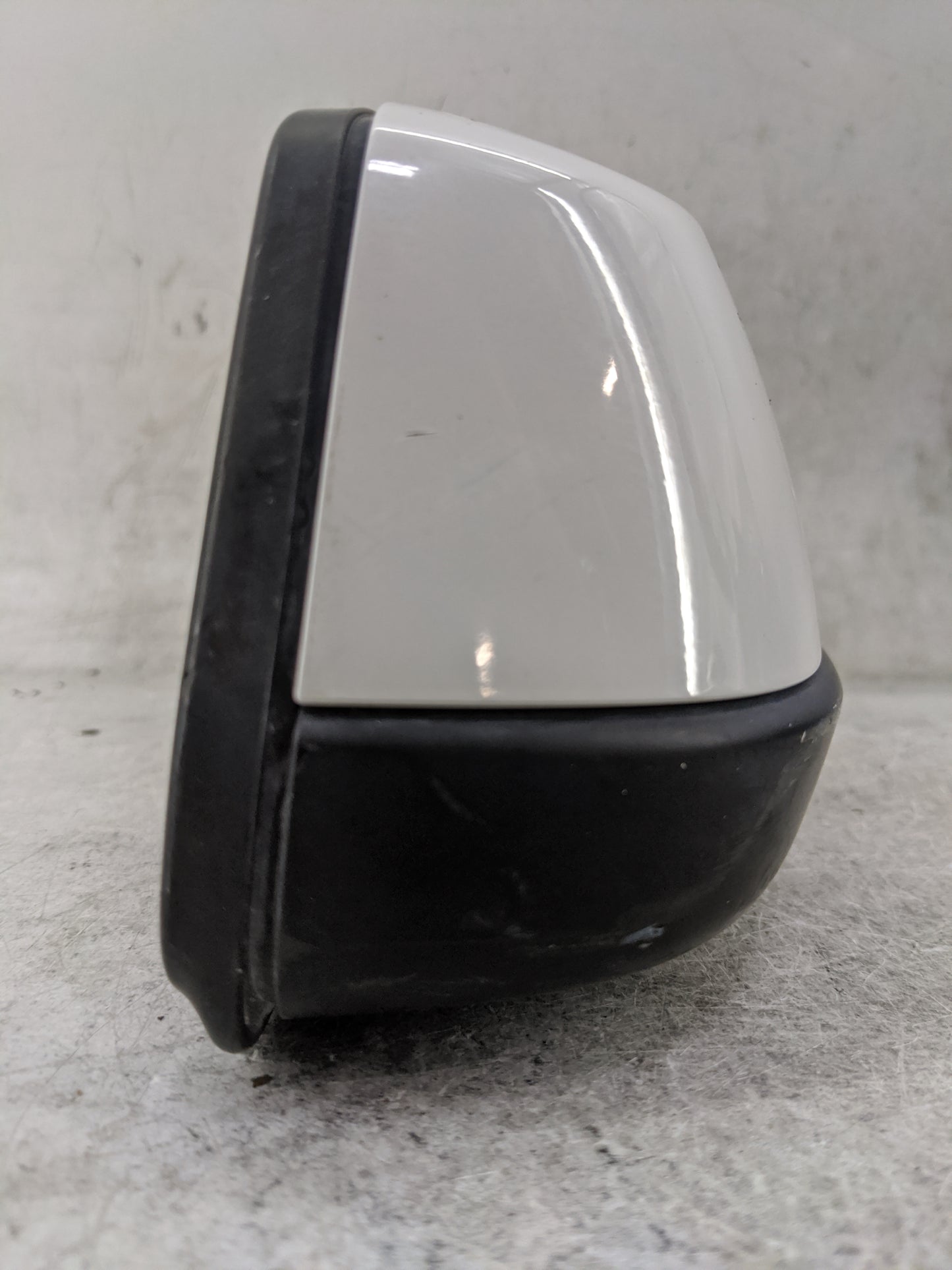 2012-2015 Bmw 650i Passenger Side View Mirror - Right Door Mirror OEM Used - Oemusedautoparts1.com