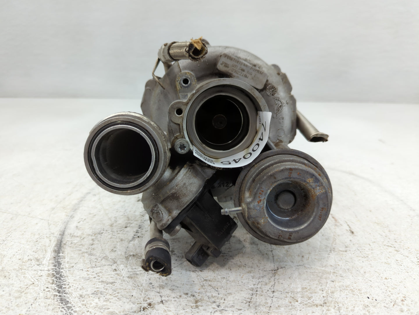 2012-2012 Bmw 650i Turbocharger Turbo Charger Super Charger Supercharger - Oemusedautoparts1.com