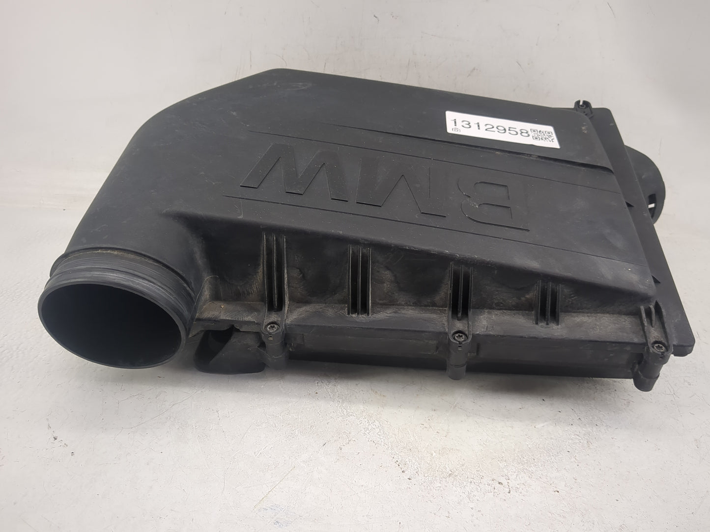 2011-2012 Bmw 740i Air Cleaner Intake-duct Hose Tube - Oemusedautoparts1.com