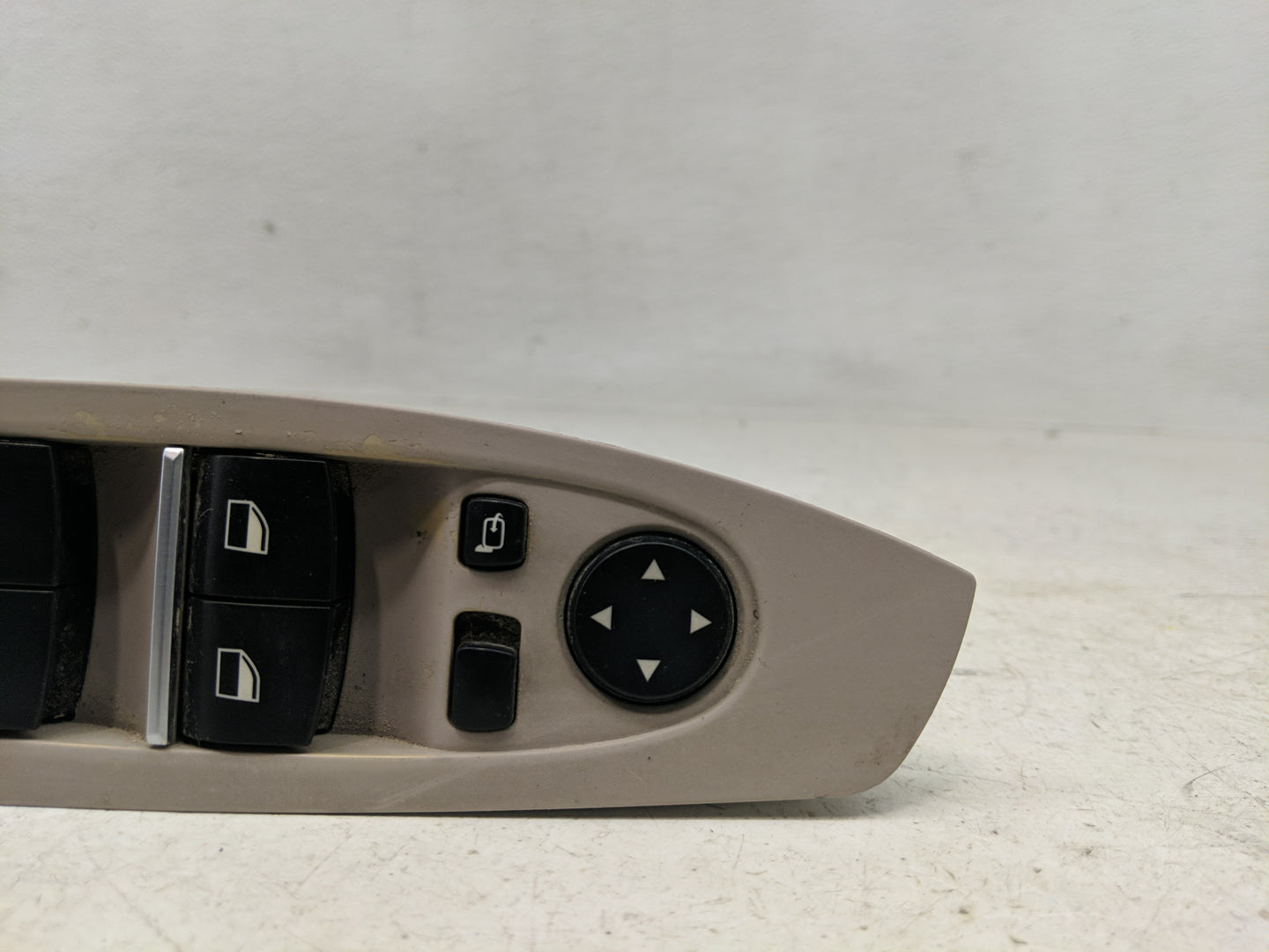 2011-2015 Bmw 740i Master Power Window Switch Replacement Driver Side Left P/N:9163611 Fits OEM Used Auto Parts - Oemusedaut