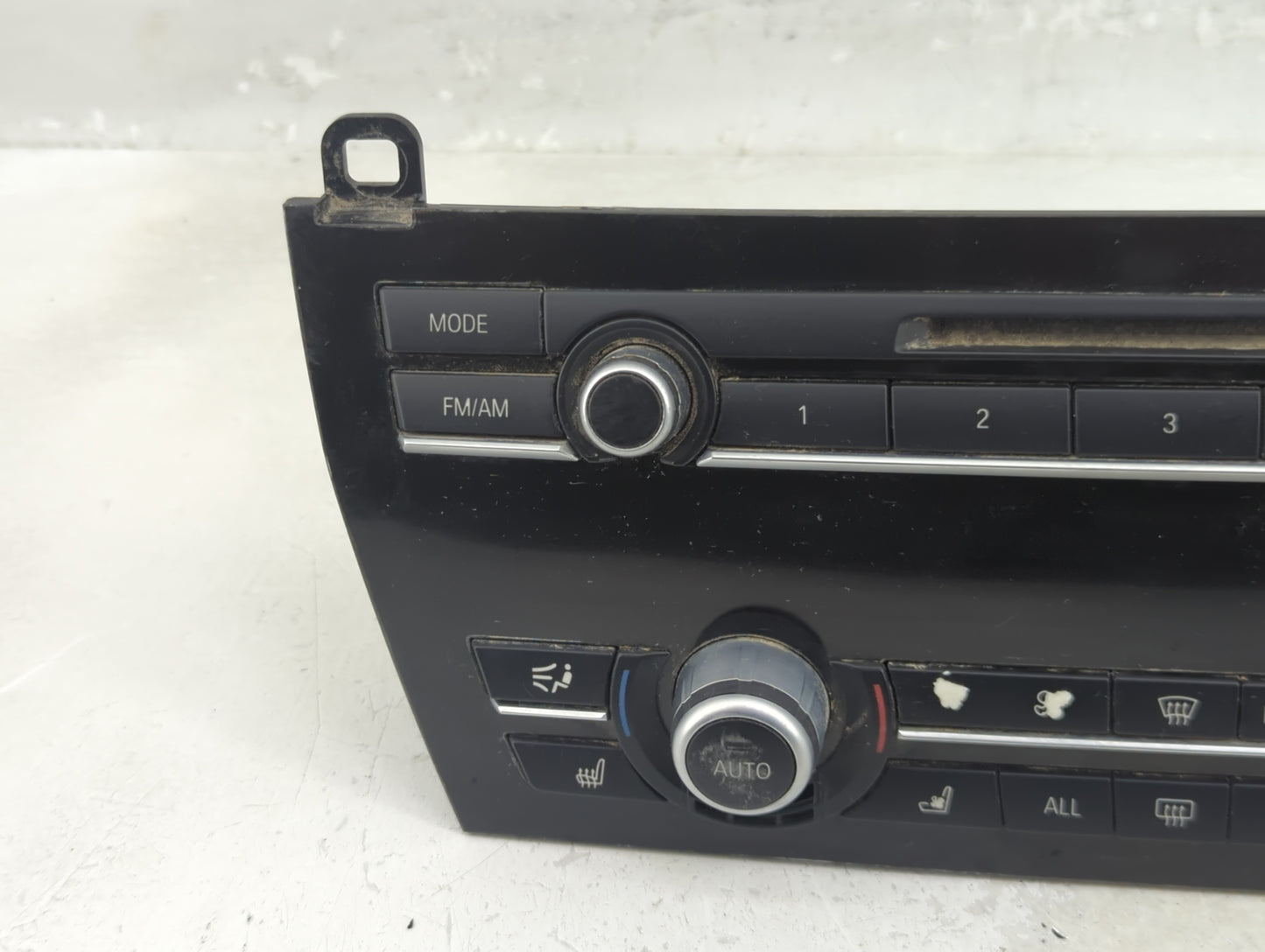 2011-2012 Bmw 740i Climate Control Module Temperature AC/Heater Replacement P/N:9263703-01 Fits Fits 2009 2010 2011 2012 201