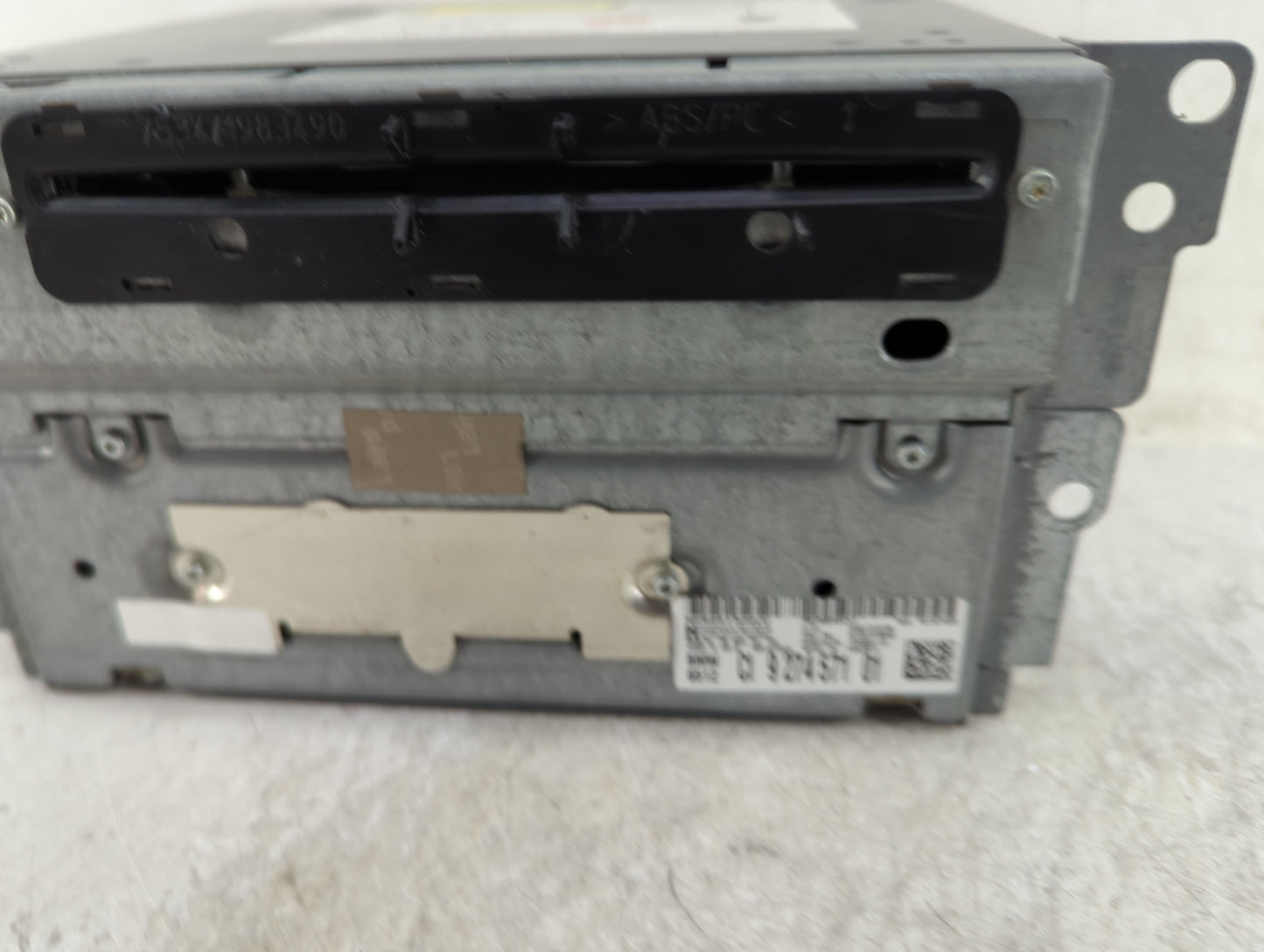 2012 Bmw 740i Radio AM FM Cd Player Receiver Replacement P/N:EN 60825-1 Fits OEM Used Auto Parts - Oemusedautoparts1.com