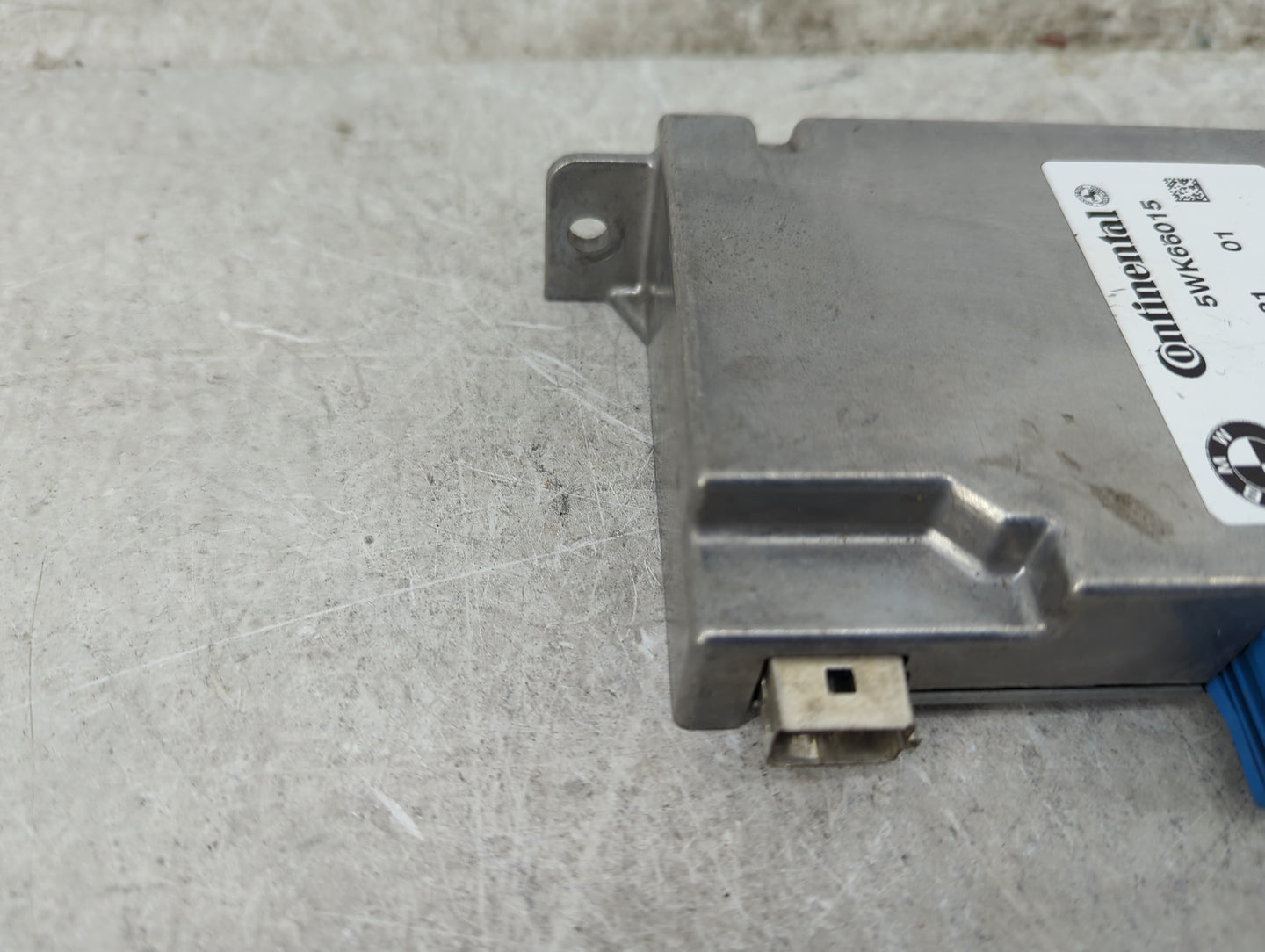 Bmw 750 Driver Assist Control Module 5wk66015|9259021|118680|665192590 - Oemusedautoparts1.com