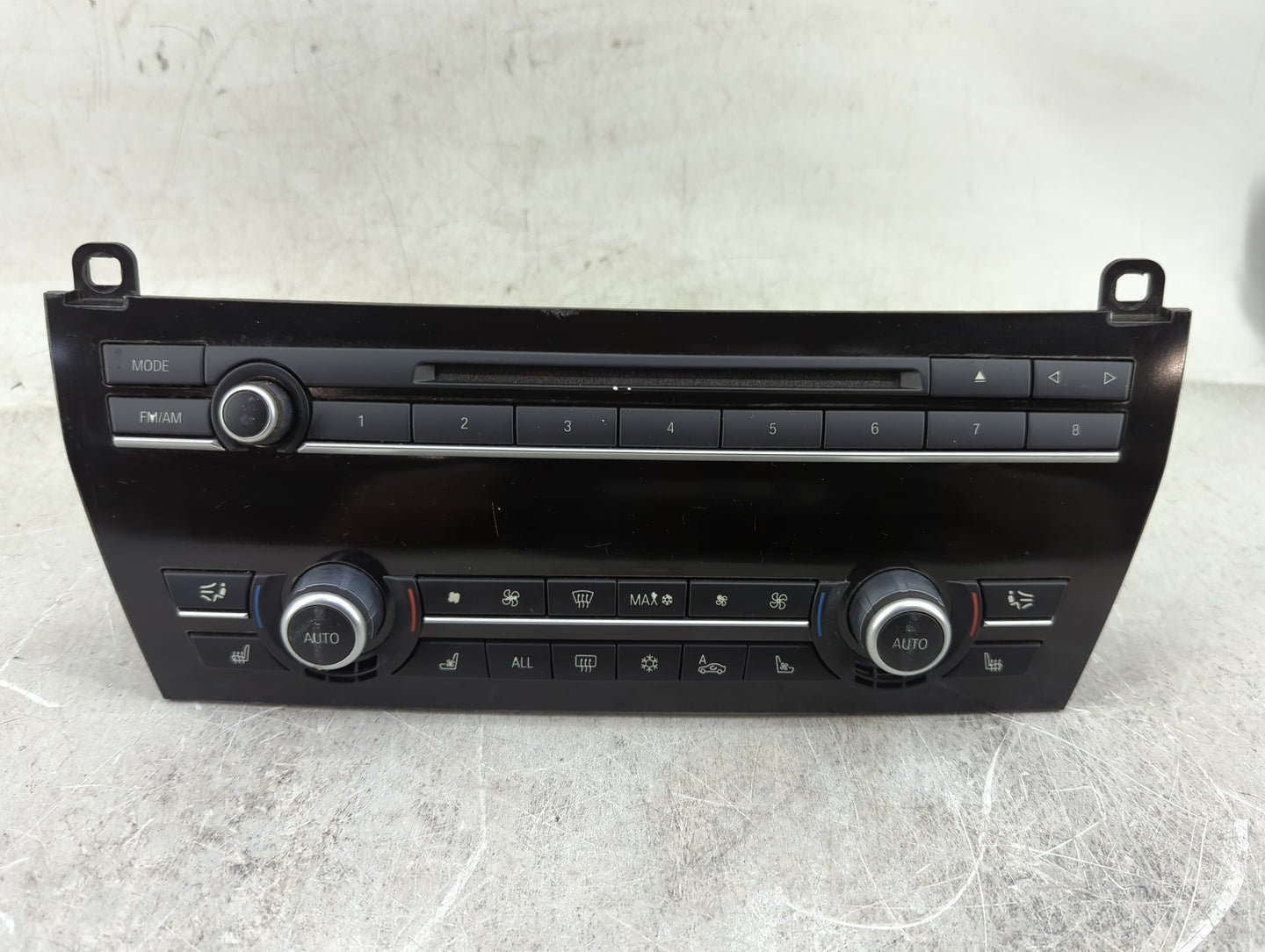 2009-2012 Bmw 750 Climate Control Module Temperature AC/Heater Replacement P/N:9249715-01 9249715 Fits OEM Used Auto Parts -