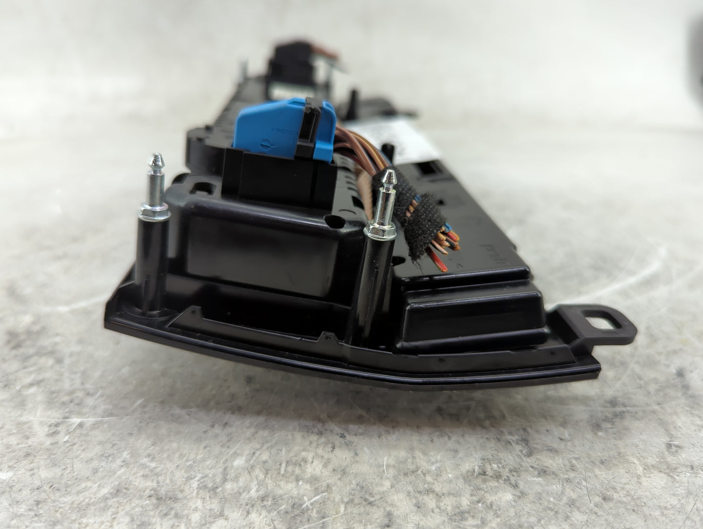 2009-2012 Bmw 750 Climate Control Module Temperature AC/Heater Replacement P/N:9249715-01 9249715 Fits OEM Used Auto Parts -