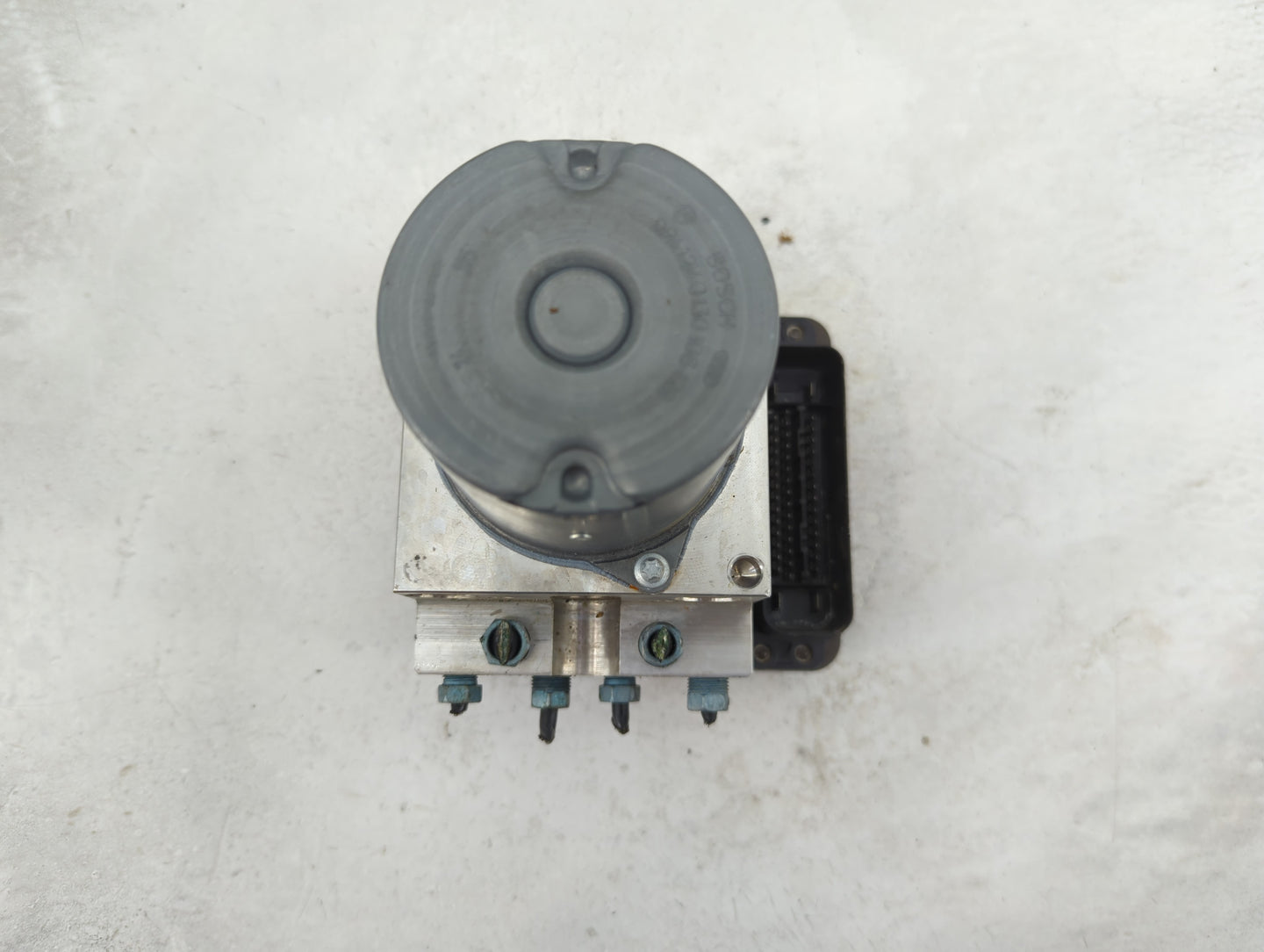 2009-2012 Bmw 750 ABS Pump Control Module Replacement P/N:3451 6851382-01 3452 6851384-01 Fits Fits 2009 2010 2011 2012 2013
