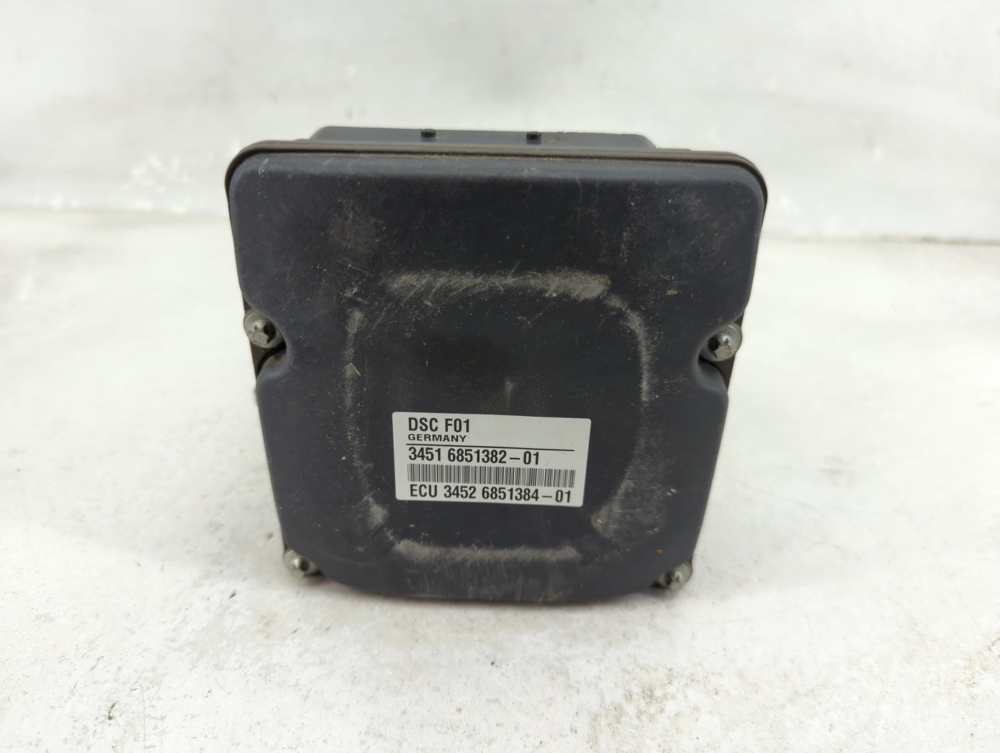 2009-2012 Bmw 750 ABS Pump Control Module Replacement P/N:3451 6851382-01 3452 6851384-01 Fits Fits 2009 2010 2011 2012 2013