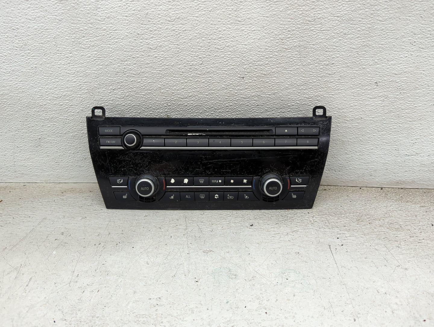 2009-2012 Bmw 750 Climate Control Module Temperature AC/Heater Replacement P/N:9249715-01 9249715 Fits OEM Used Auto Parts -
