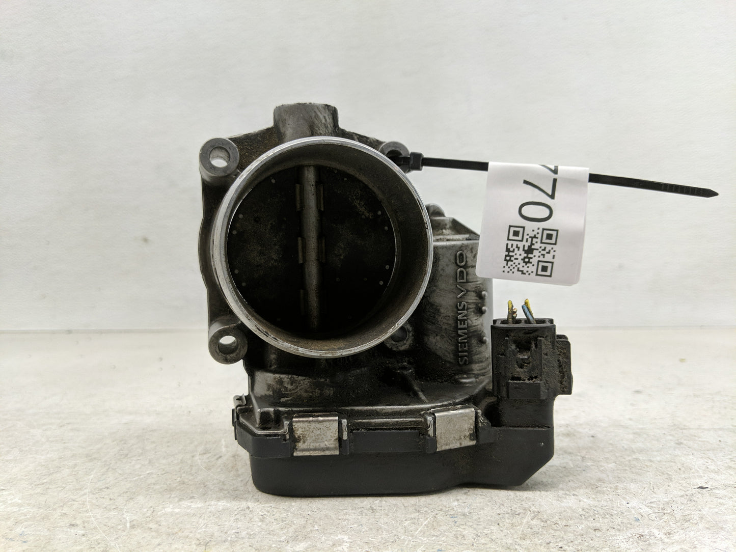 2009-2015 Bmw 750i Throttle Body P/N:7555944-03 Fits Fits 2008 2009 2010 2011 2012 2013 2014 2015 2016 2017 2018 2019 OEM Us
