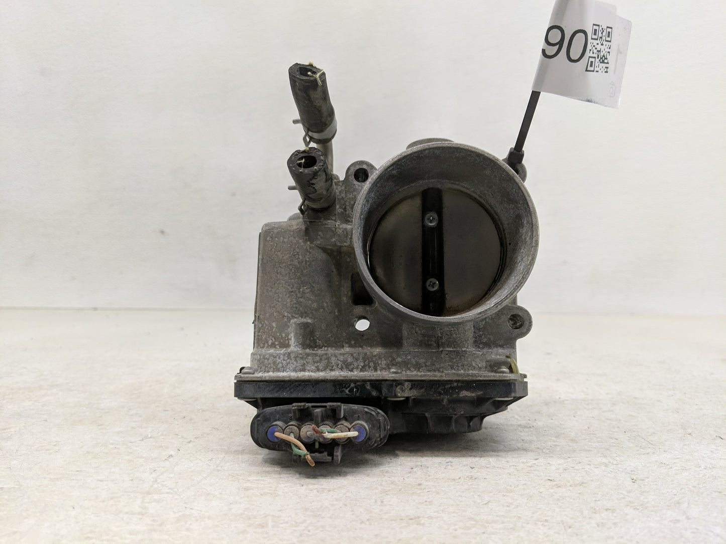 2009-2015 Bmw 750i Throttle Body Fits Fits 2008 2009 2010 2011 2012 2013 2014 2015 2016 2017 2018 2019 OEM Used Auto Parts -