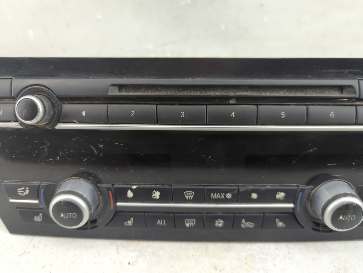 2009-2012 Bmw 750i Climate Control Module Temperature AC/Heater Replacement P/N:9249715-01 Fits Fits 2009 2010 2011 2012 201