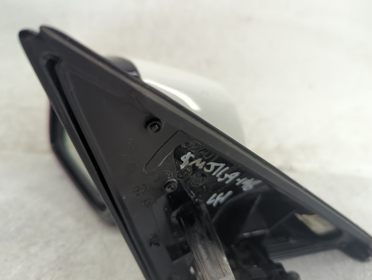 2009-2012 Bmw 750i Driver Side View Mirror - Left Door Mirror OEM Used - Oemusedautoparts1.com