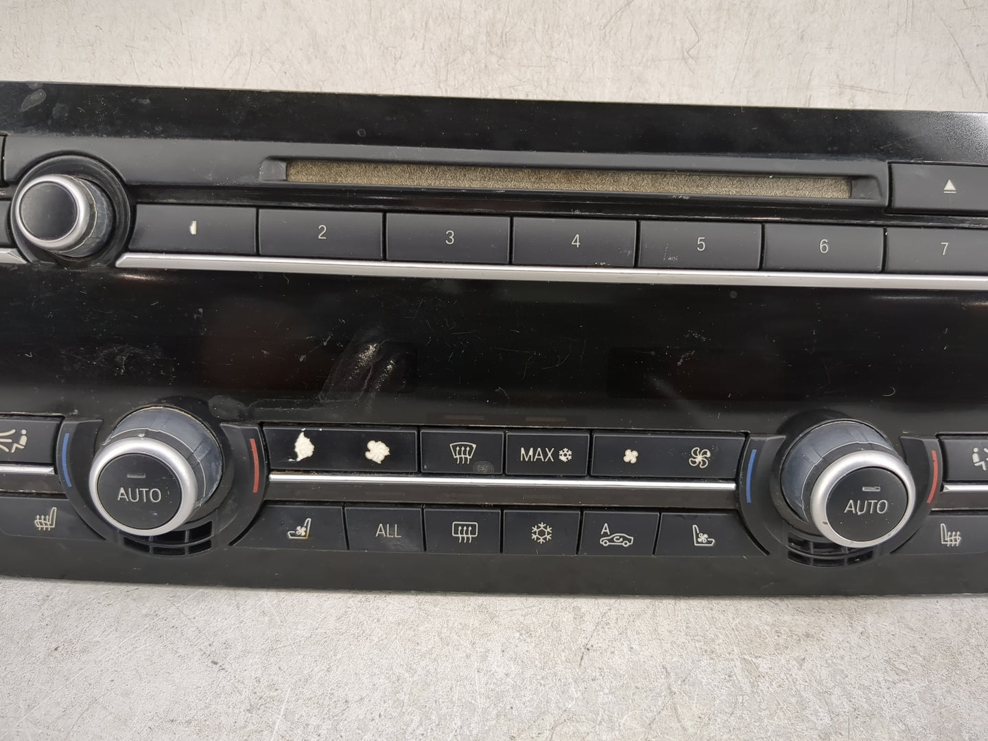 2009-2012 Bmw 750i Climate Control Module Temperature AC/Heater Replacement P/N:9263703-01 Fits Fits 2009 2010 2011 2012 201