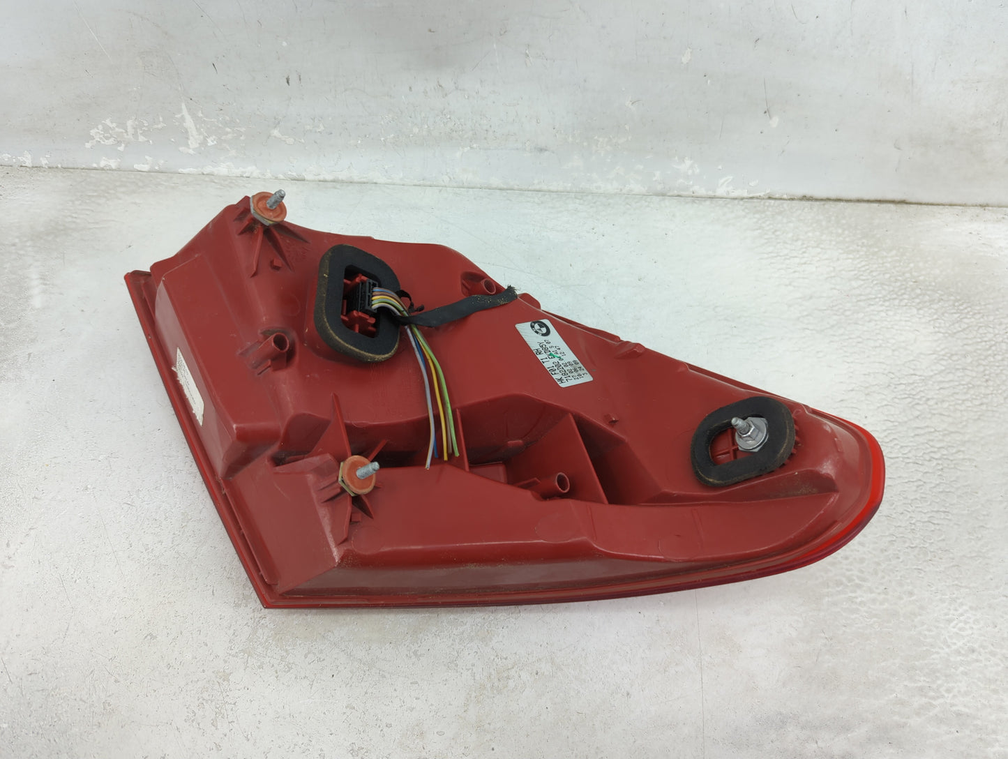 2009-2012 Bmw 750i Tail Light Assembly Passenger Right OEM P/N:7182202 EKK90Z Fits Fits 2009 2010 2011 2012 OEM Used Auto Pa
