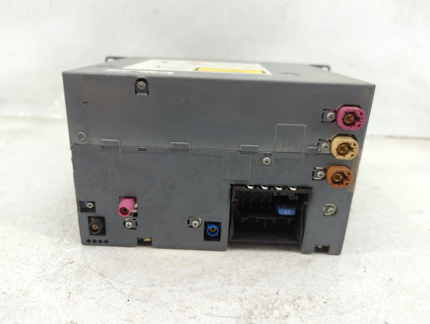 2010-2012 Bmw 750i Radio AM FM Cd Player Receiver Replacement P/N:9 289 249 01 Fits Fits 2010 2011 2012 OEM Used Auto Parts 