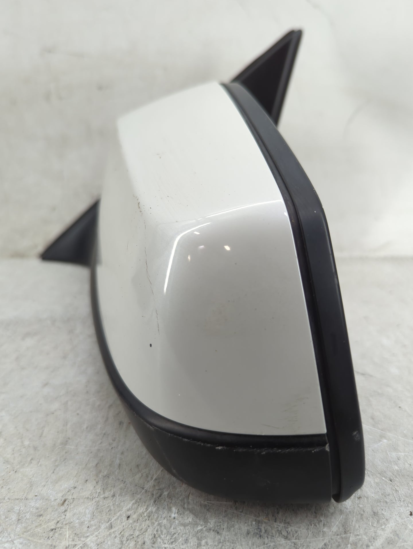 2010-2012 Bmw 750i Driver Side View Mirror - Left Door Mirror OEM Used - Oemusedautoparts1.com