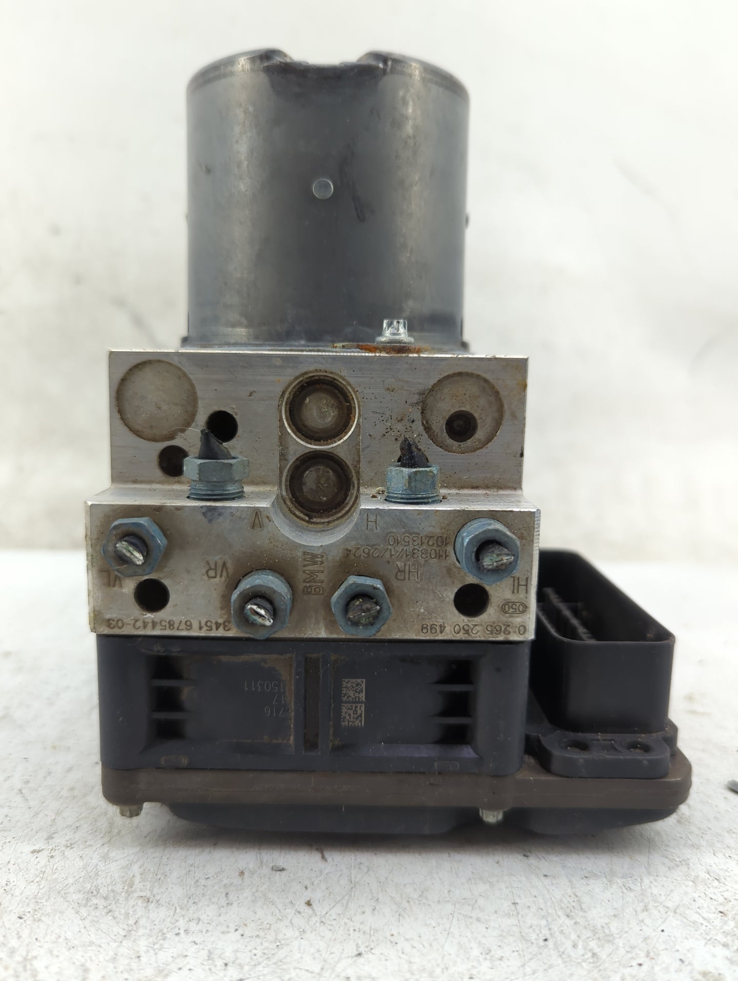 2009-2012 Bmw 750i ABS Pump Control Module Replacement P/N:6851382-01 6850069-01 Fits Fits 2009 2010 2011 2012 2013 OEM Used