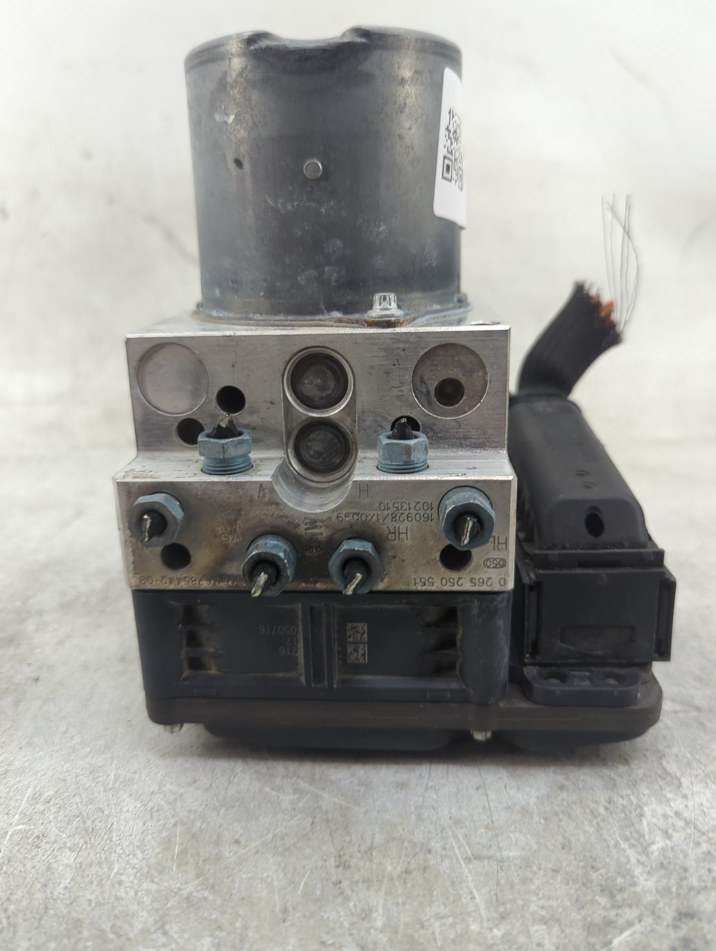 2009-2012 Bmw 750i ABS Pump Control Module Replacement P/N:6850069-01 Fits Fits 2009 2010 2011 2012 2013 OEM Used Auto Parts