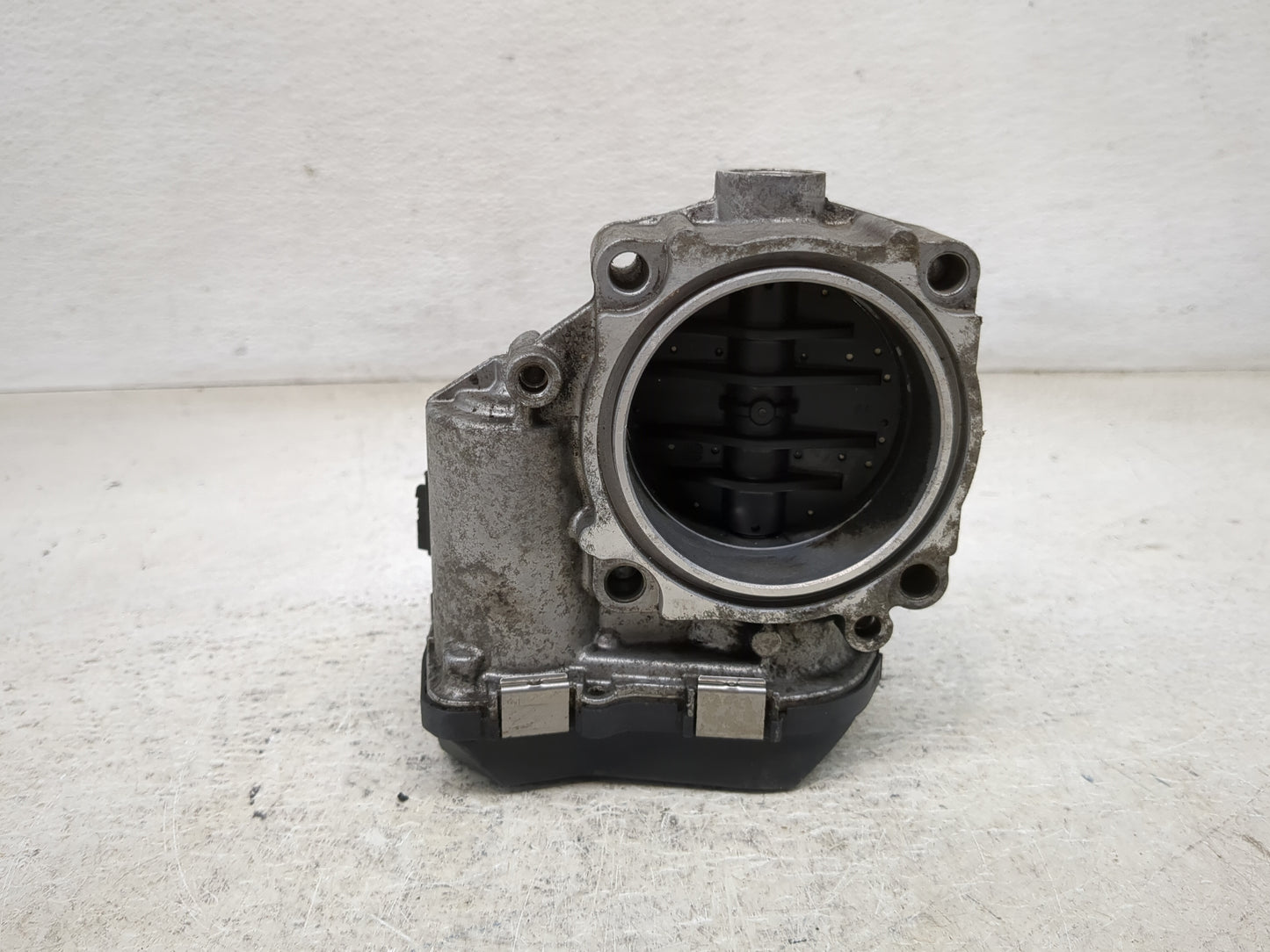 2009-2015 Bmw 750i Throttle Body P/N:A2C53374893 Fits Fits 2008 2009 2010 2011 2012 2013 2014 2015 2016 2017 2018 2019 OEM U
