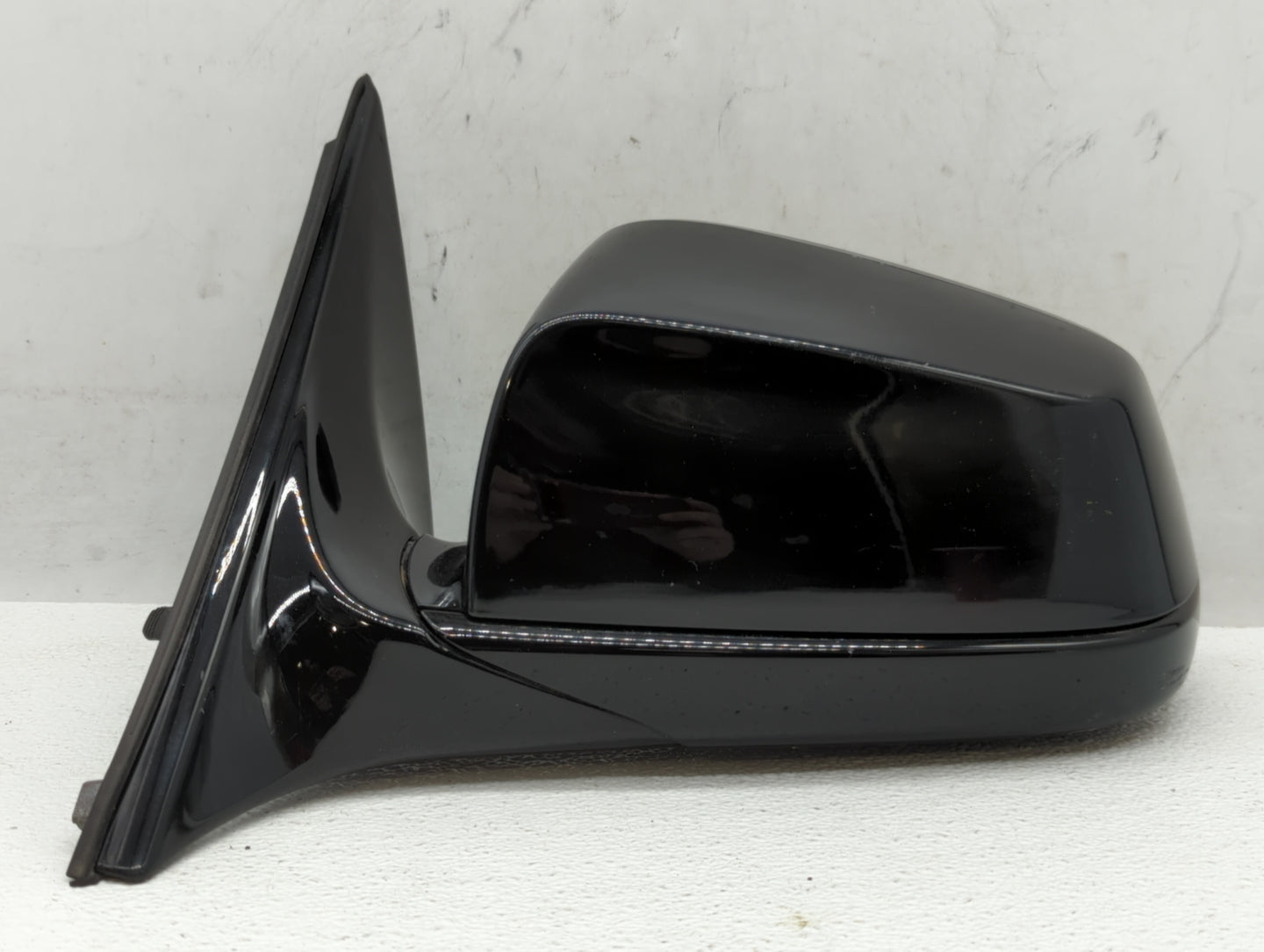 2010-2012 Bmw 750i Driver Side View Mirror - Left Door Mirror OEM Used - Oemusedautoparts1.com