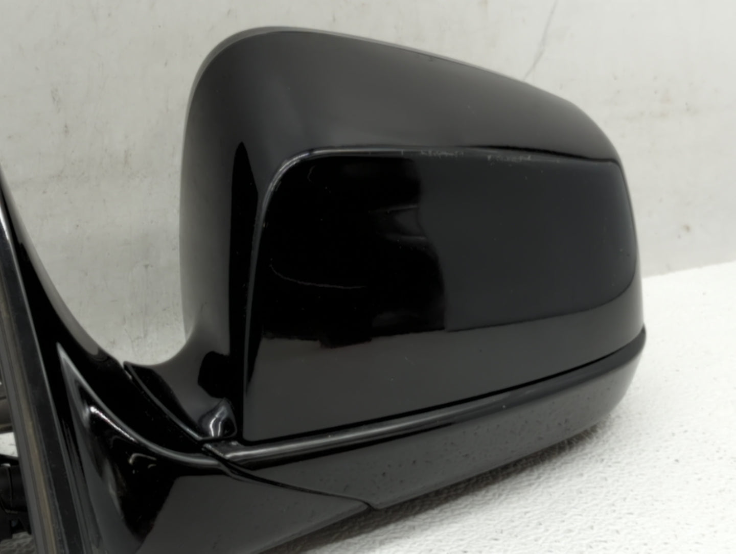 2010-2012 Bmw 750i Driver Side View Mirror - Left Door Mirror OEM Used - Oemusedautoparts1.com