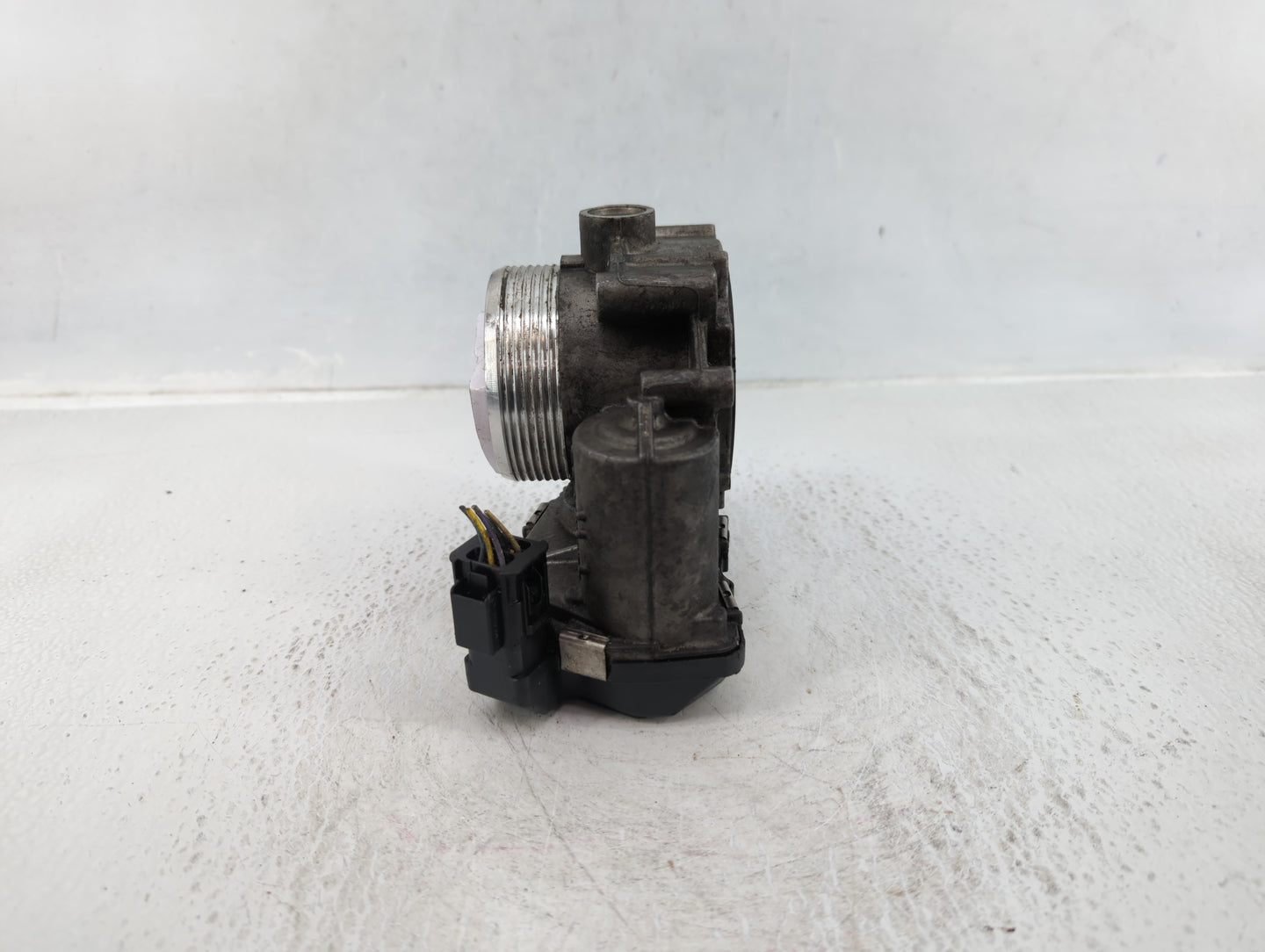 2009-2015 Bmw 750i Throttle Body P/N:1354 7555944-03 Fits Fits 2008 2009 2010 2011 2012 2013 2014 2015 2016 2017 2018 2019 O