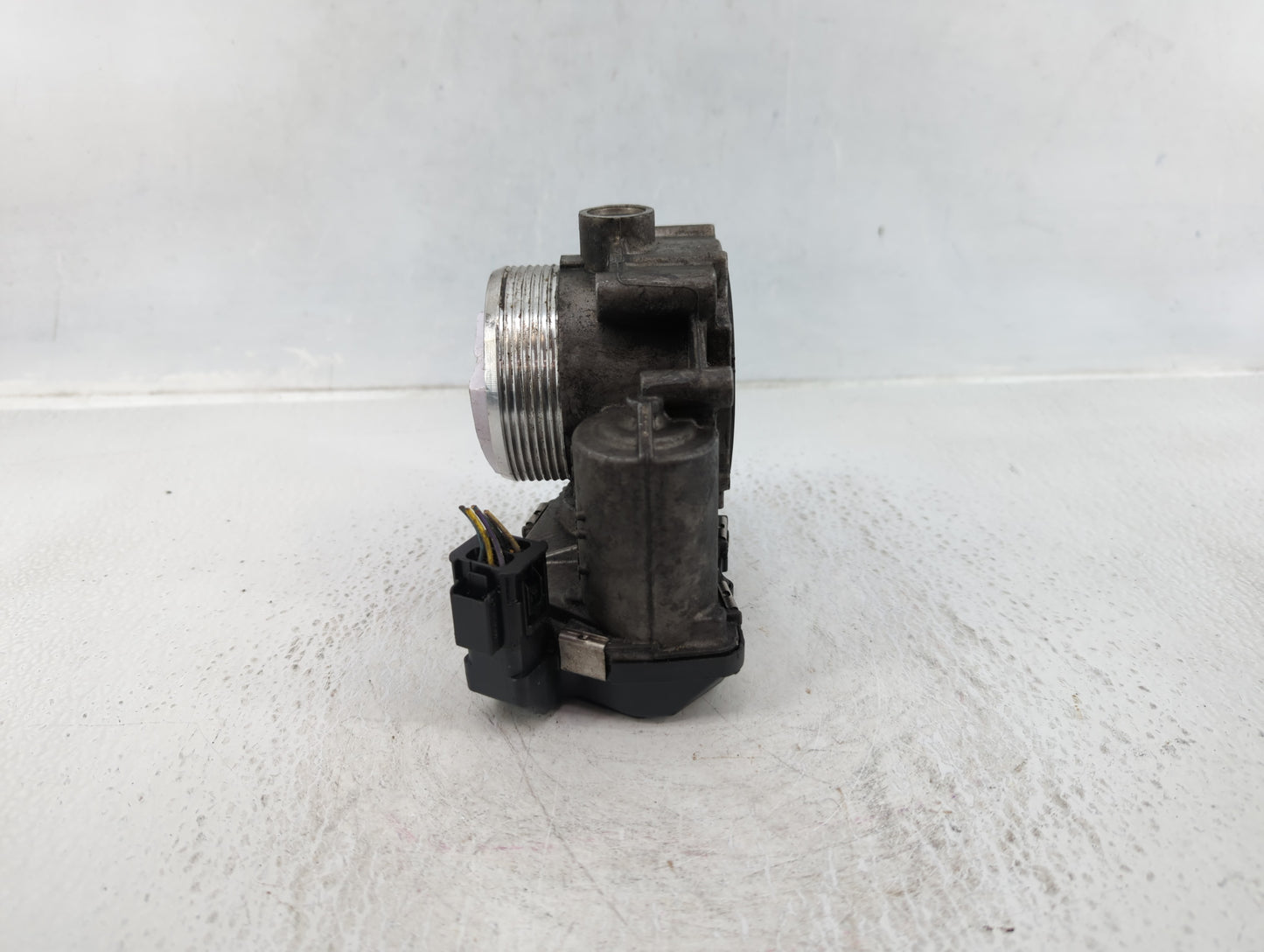 2009-2015 Bmw 750i Throttle Body P/N:1354 7555944-03 Fits Fits 2008 2009 2010 2011 2012 2013 2014 2015 2016 2017 2018 2019 O