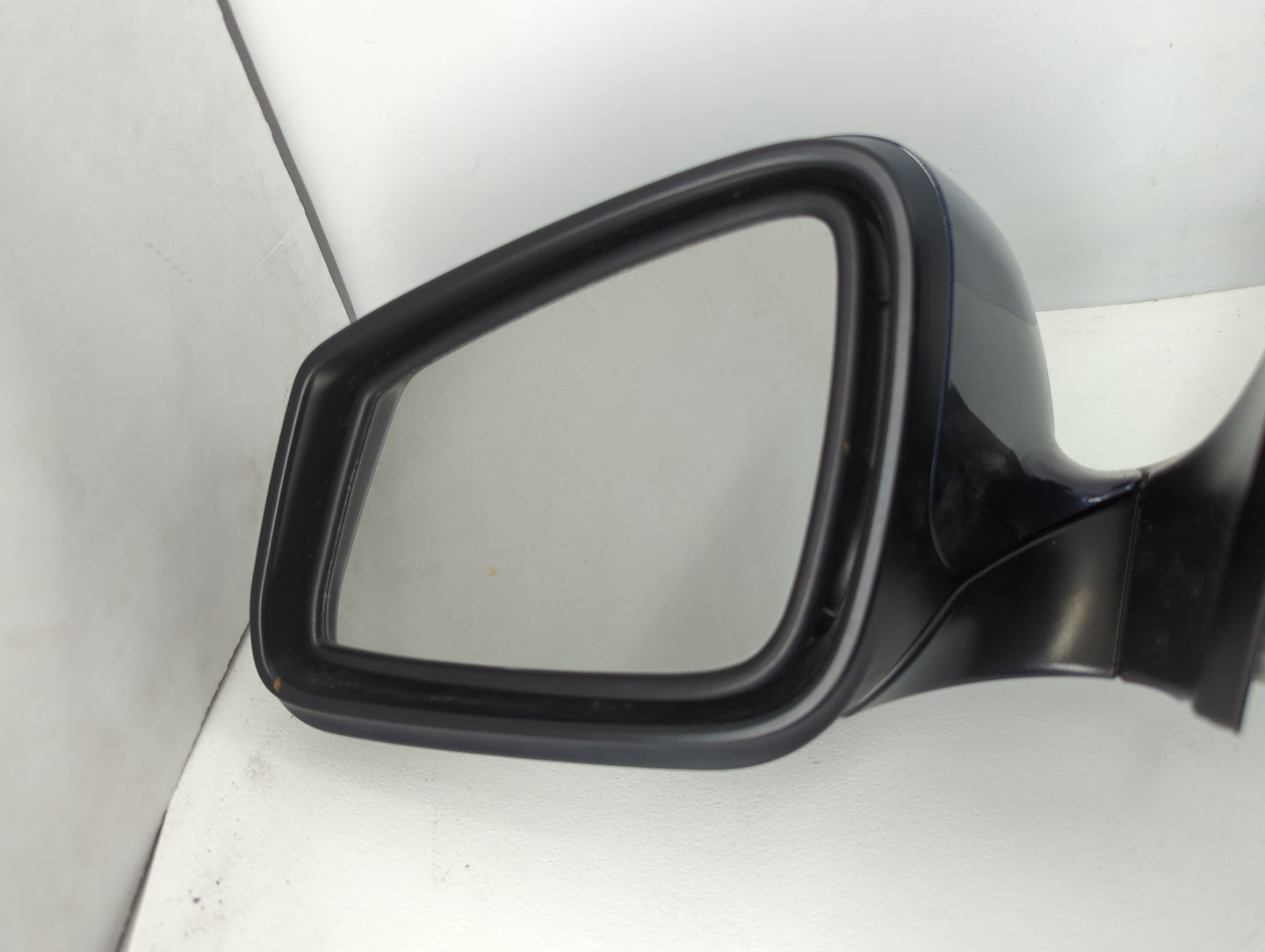 2009-2012 Bmw 750i Driver Side View Mirror - Left Door Mirror OEM Used - Oemusedautoparts1.com